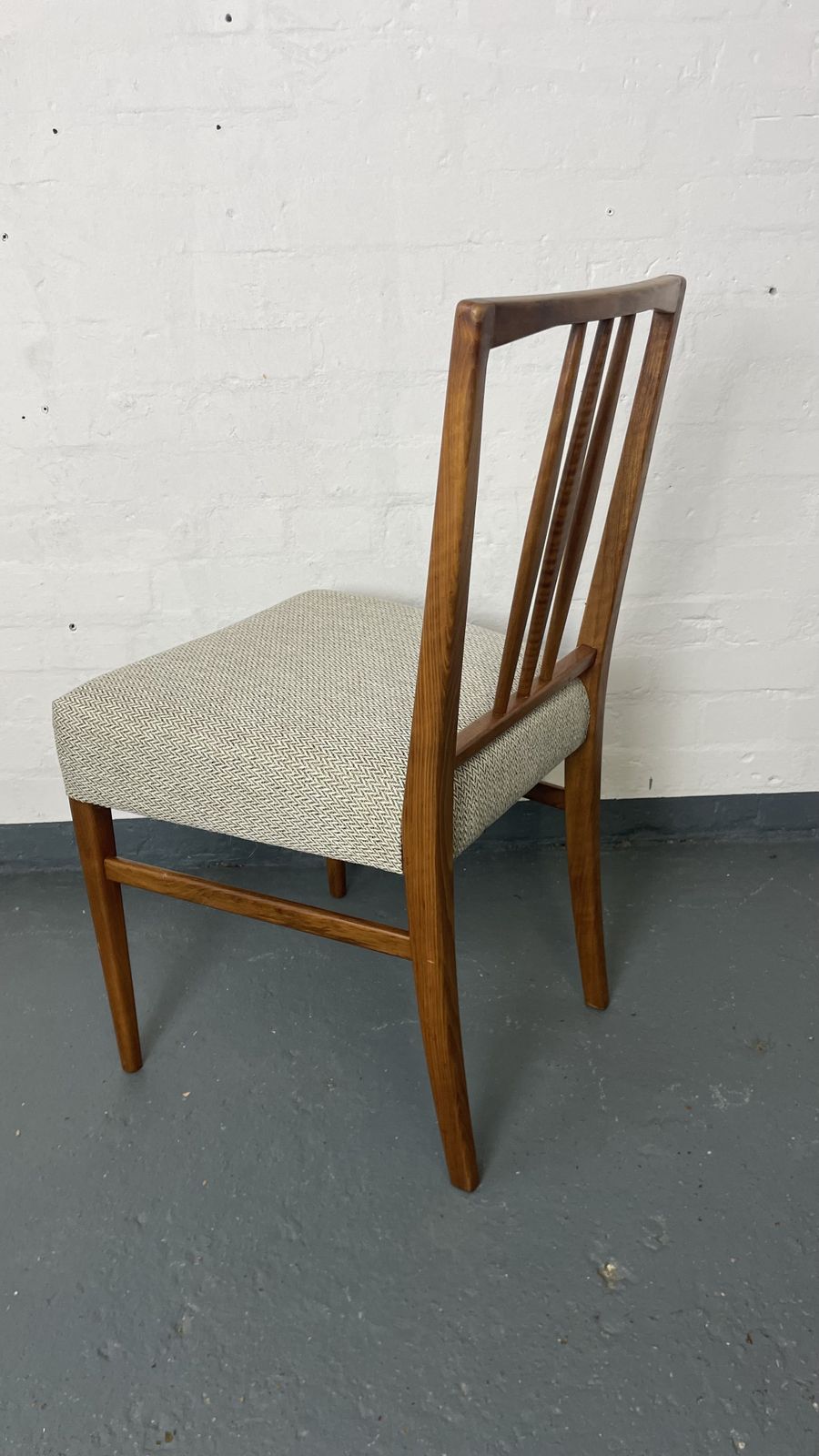 Set Of 4 Gordon Russell Mid Century Dining Chairs | 2 Carvers & 2 Side Chairs | Professionally Reupholstered | Heals Era photo buy