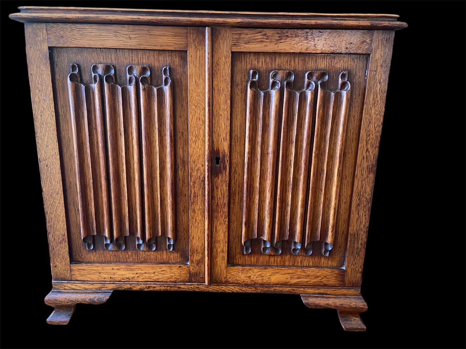 20th Century Oak Linen Fold Stationery Cupboard With Fitted Interior (Ipswich)