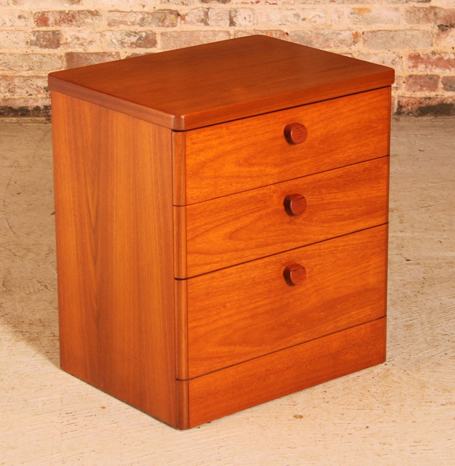 Vintage Mid Century Style Teak Chest Of Drawers By Stag photo for sale