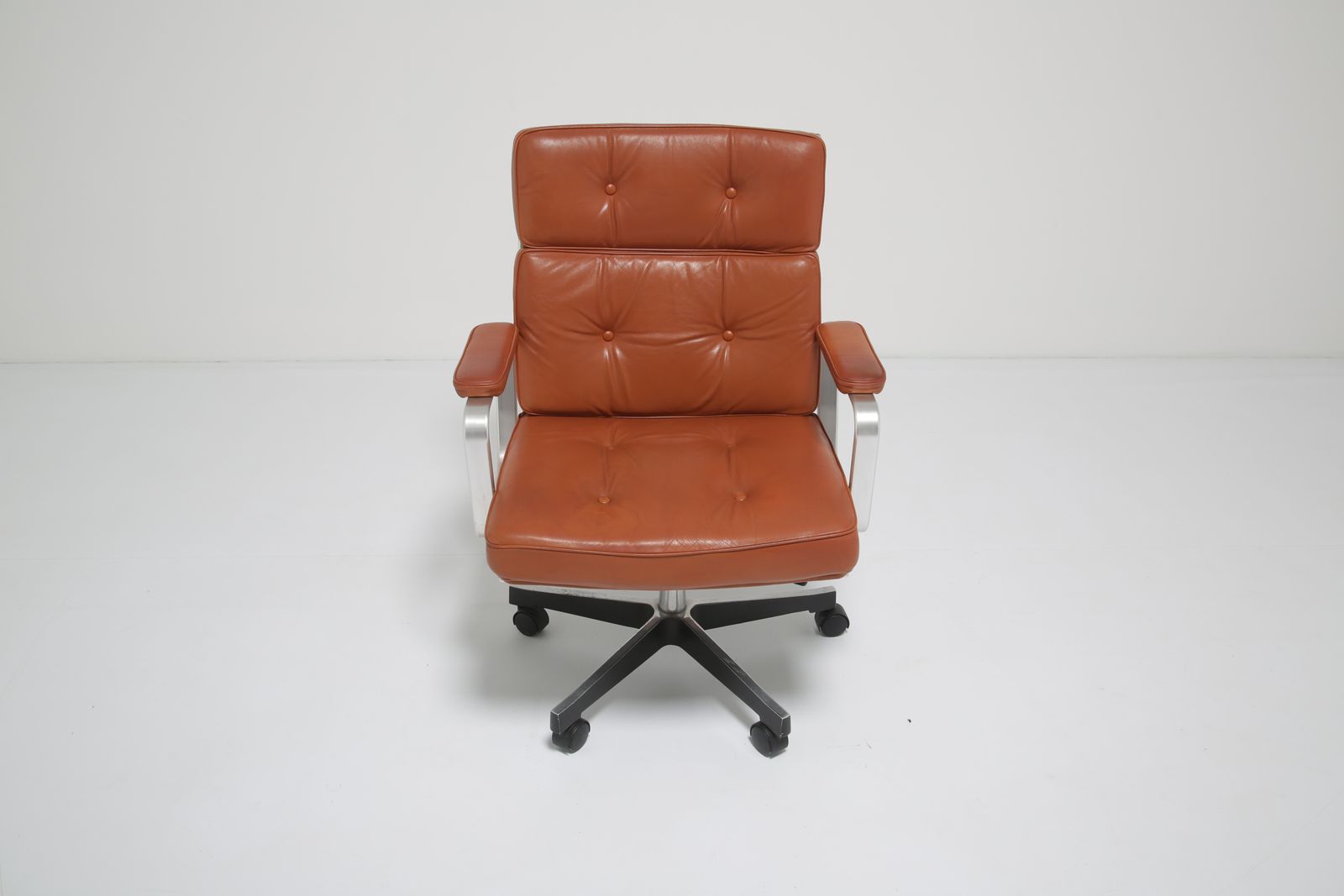 Karl Erik Ekselius Executive Swivel Office Chair: Model ‘Mondo’ In Cognac Tan Leather For Joc, Sweden, 1960s photo 1650.0