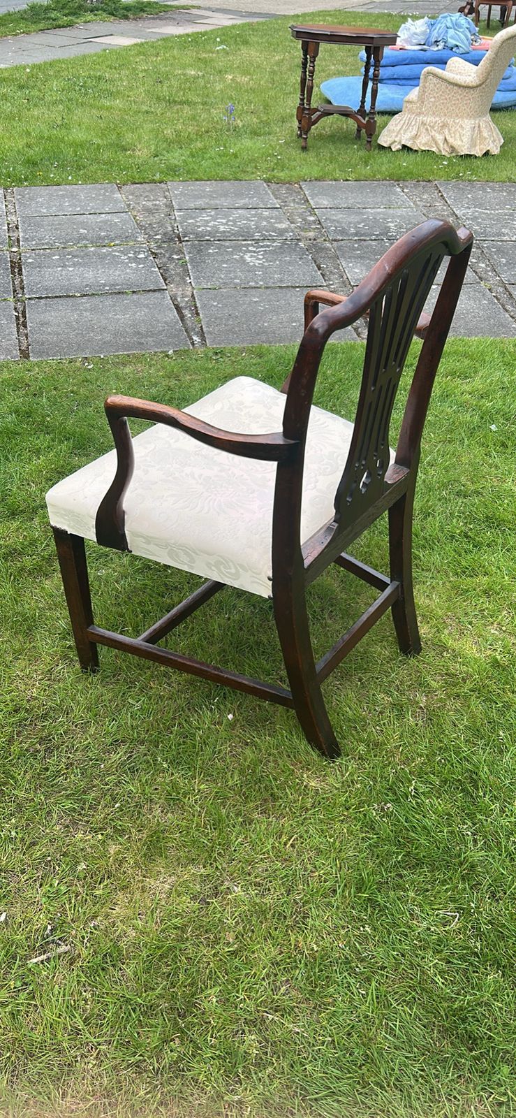 Georgian Mahogany Chair With Cream Seat photo furniture