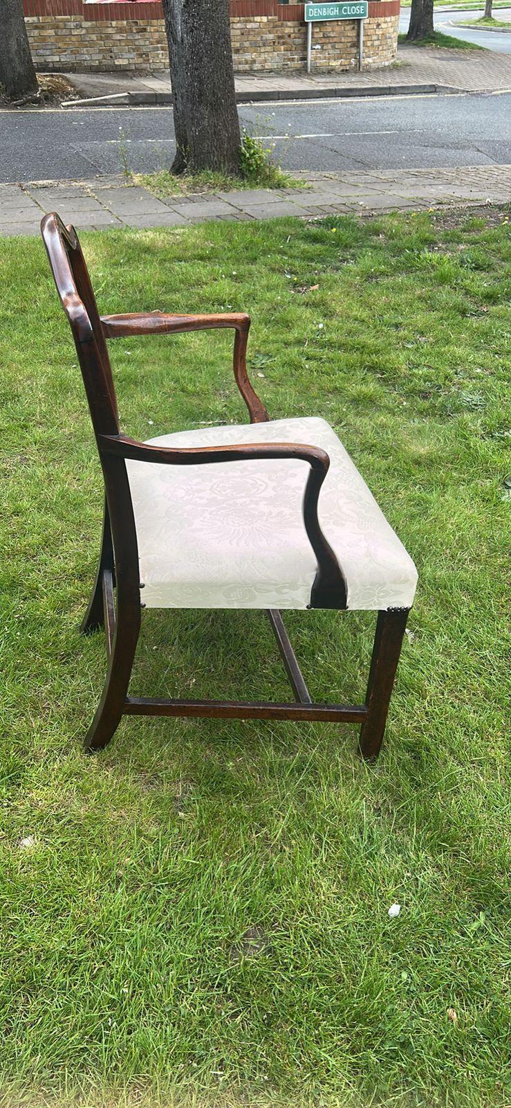 Georgian Mahogany Chair With Cream Seat photo for sale