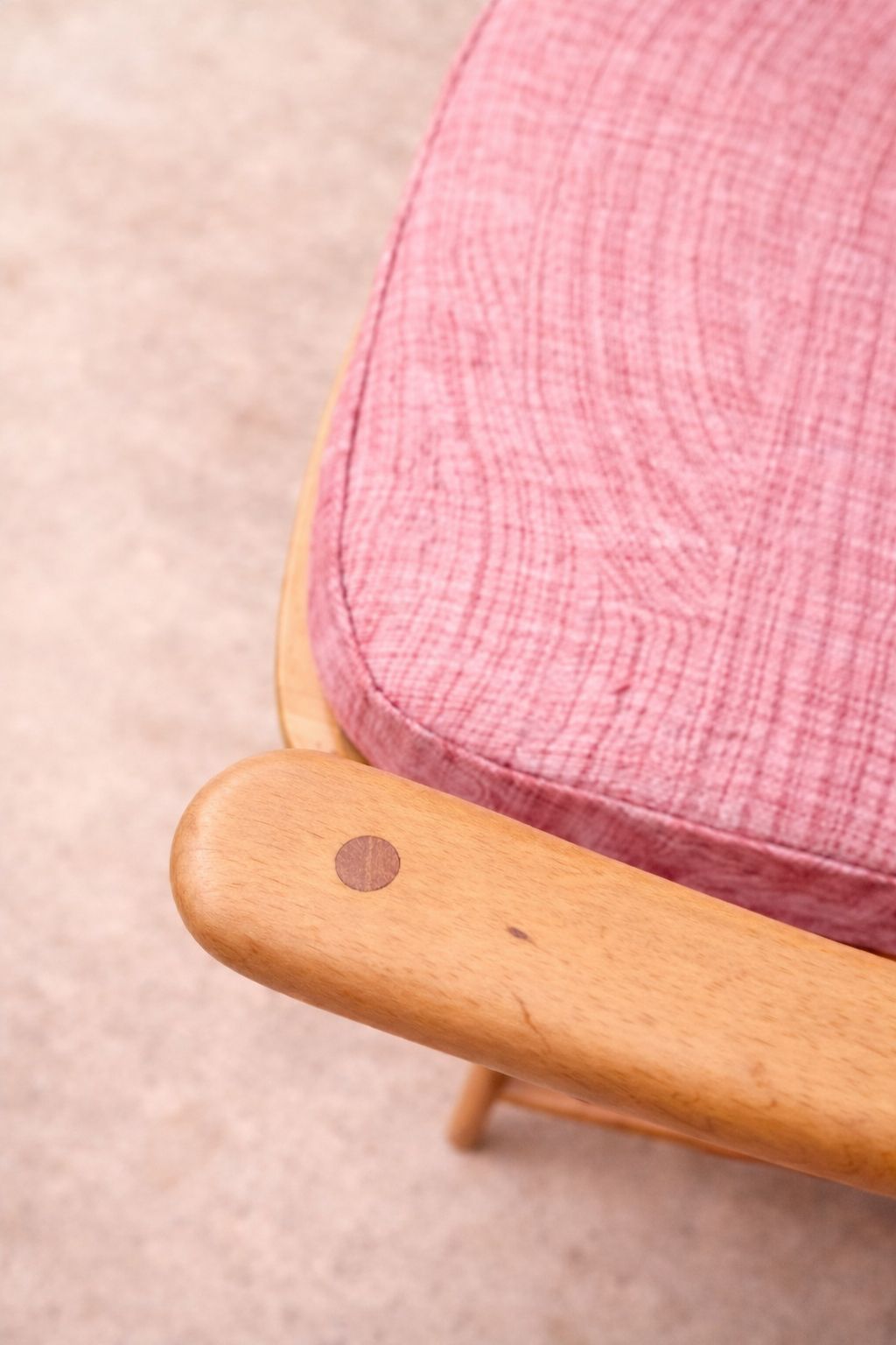 Pair Of Mid Century Ercol Armchairs Reupholstered In Fermoie ‘Wave’ Linen photo Furniture