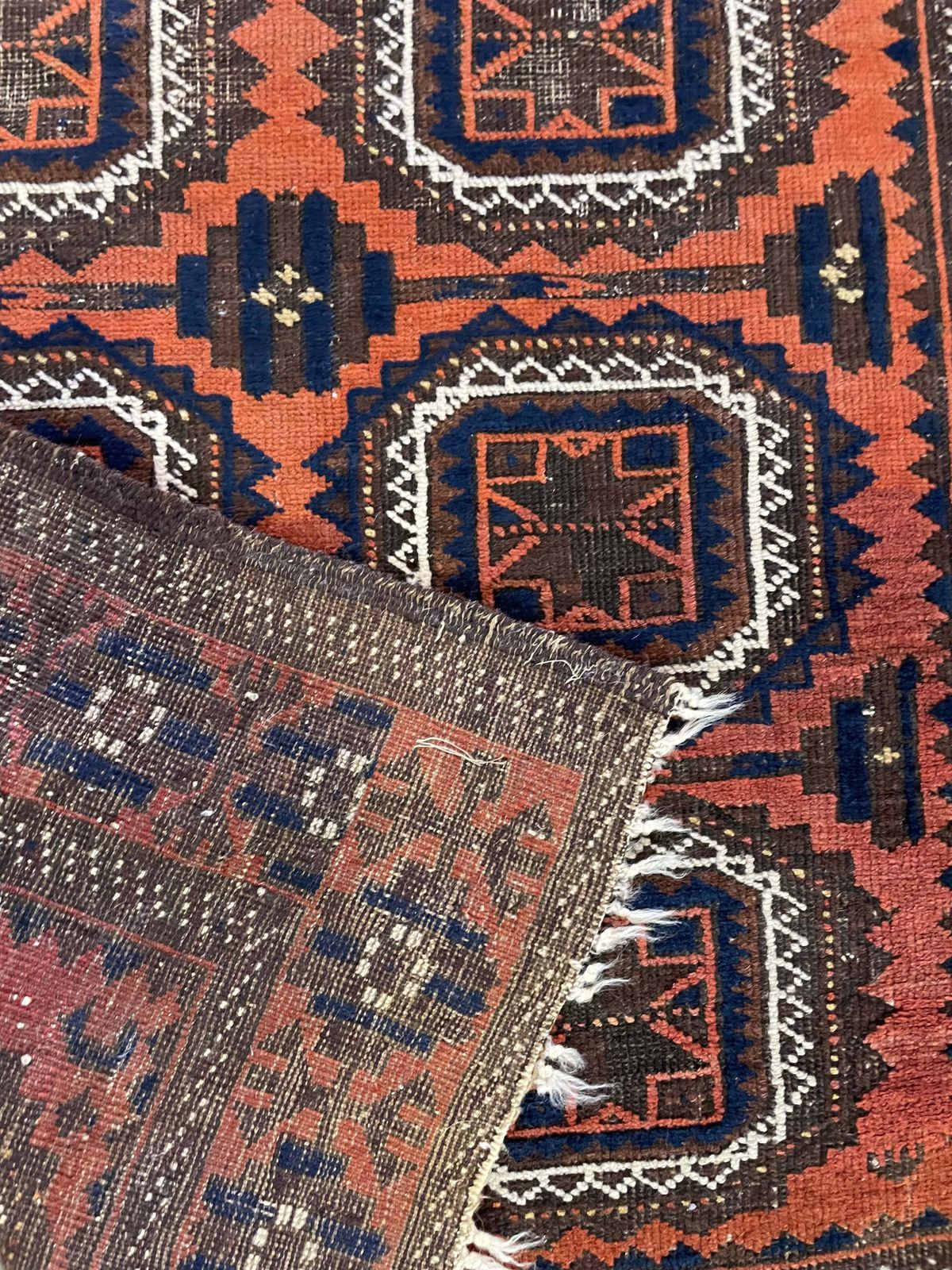 photo vinterior Antique Baluch Rug, 1900s