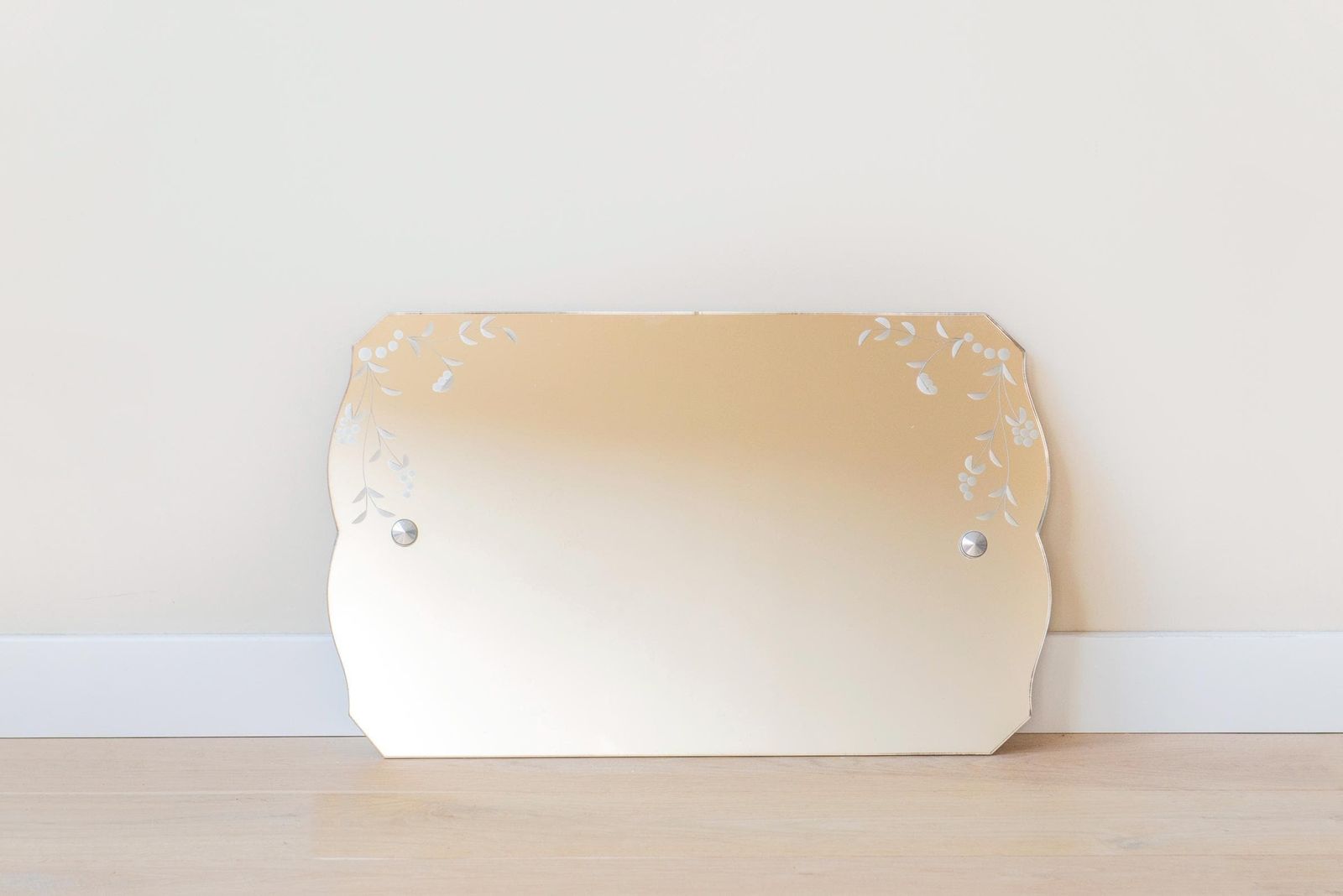 Antieke Randloze Spiegel | Art Deco Wandspiegel Met Gegraveerd Bloemglas, Jaren 1940 photo furniture