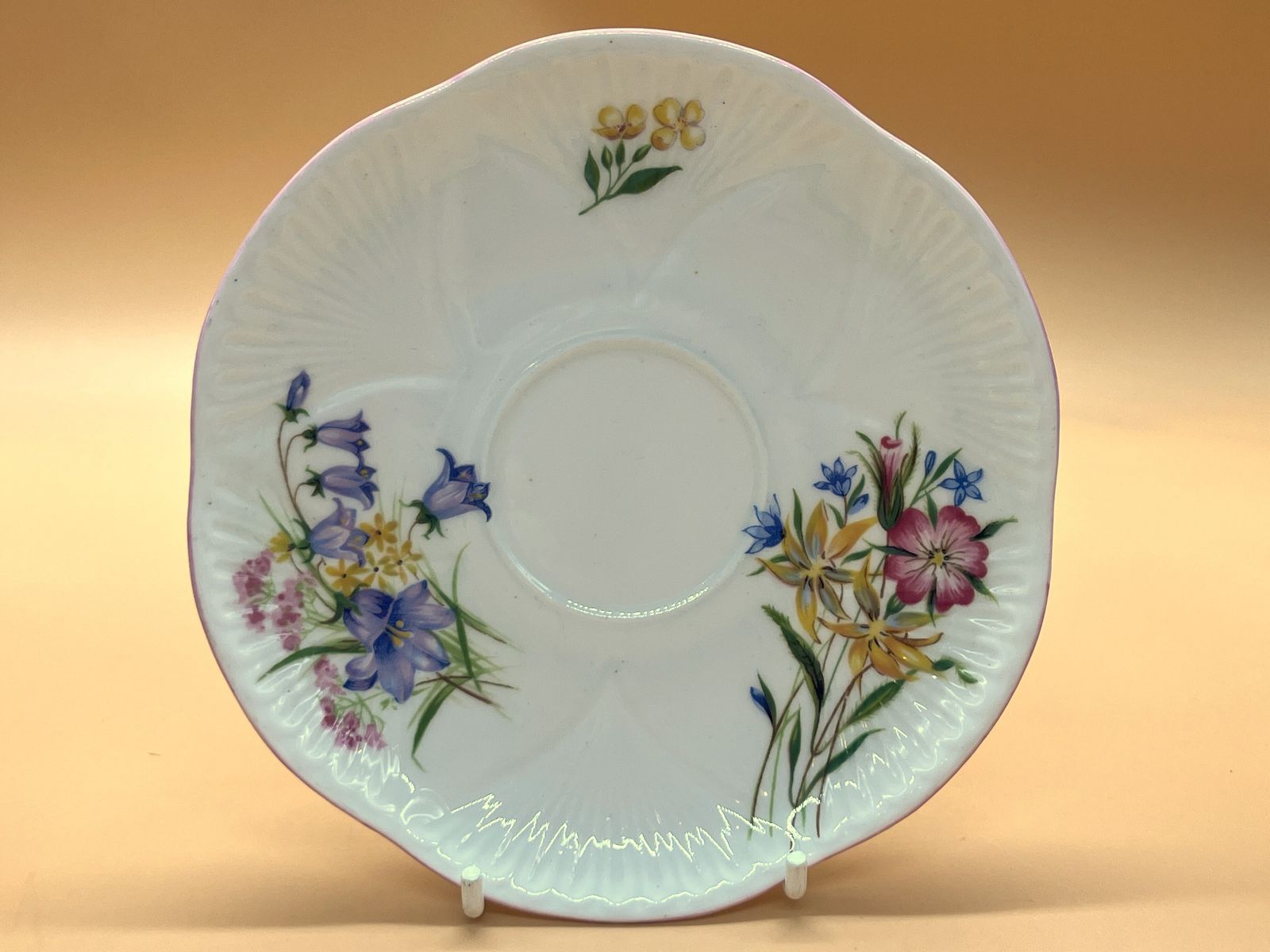 Vintage Shelley China Wild Flowers Dainty Pink Trim Design Tea Cup, Saucer And Side Plate Trio. 13668. photo 95.0