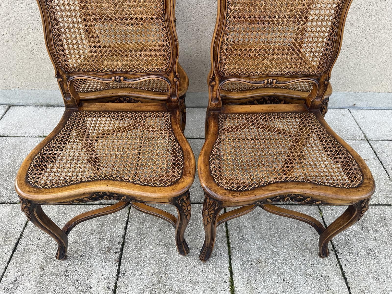 photo vinterior Original French Set Of Carved Louis Style Cane Dining Chairs