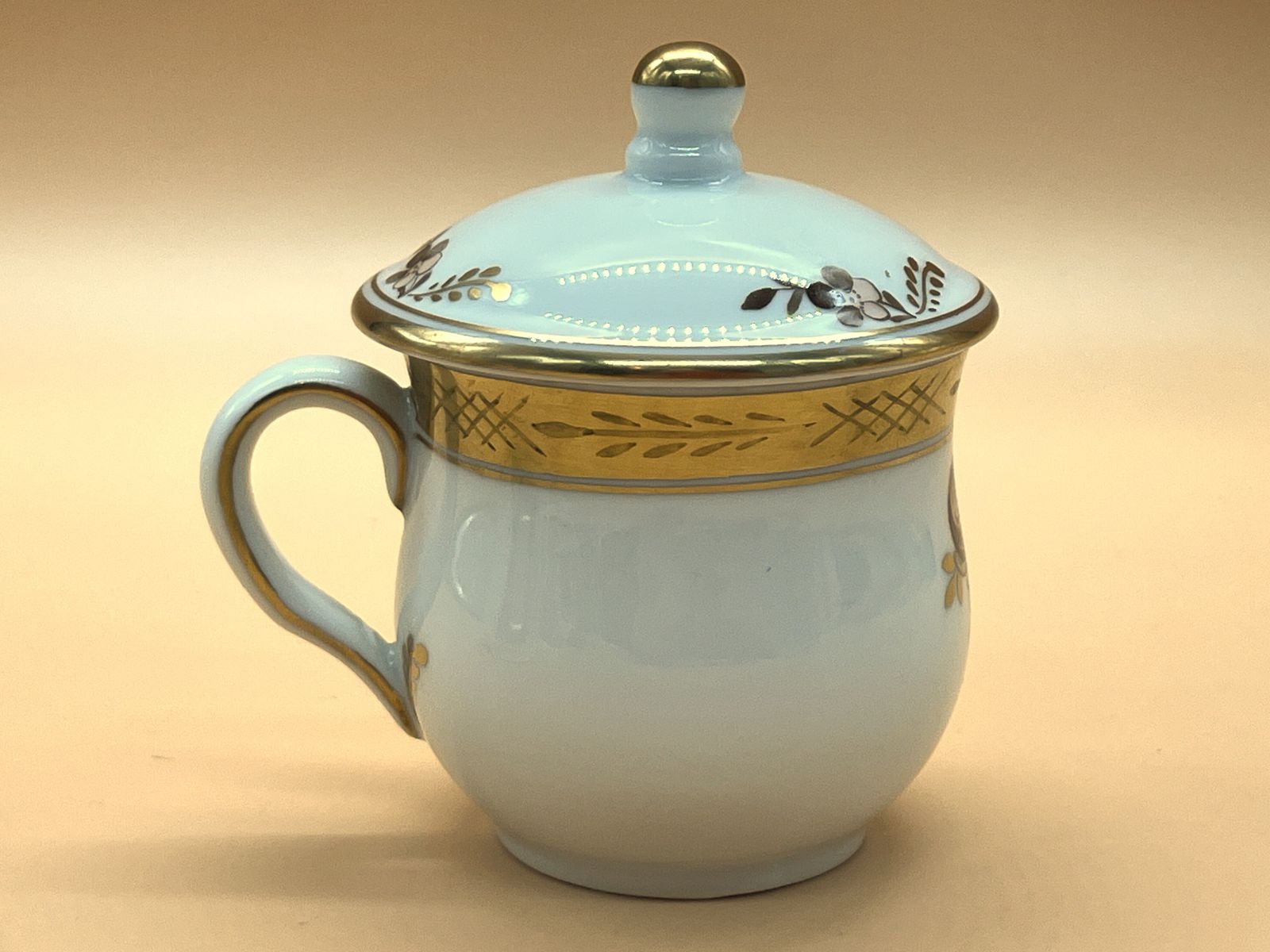 Vintage Royal Copenhagen Porcelain Golden Basket Design Mustard Pot With Lid. No. 595. photo Home Decor