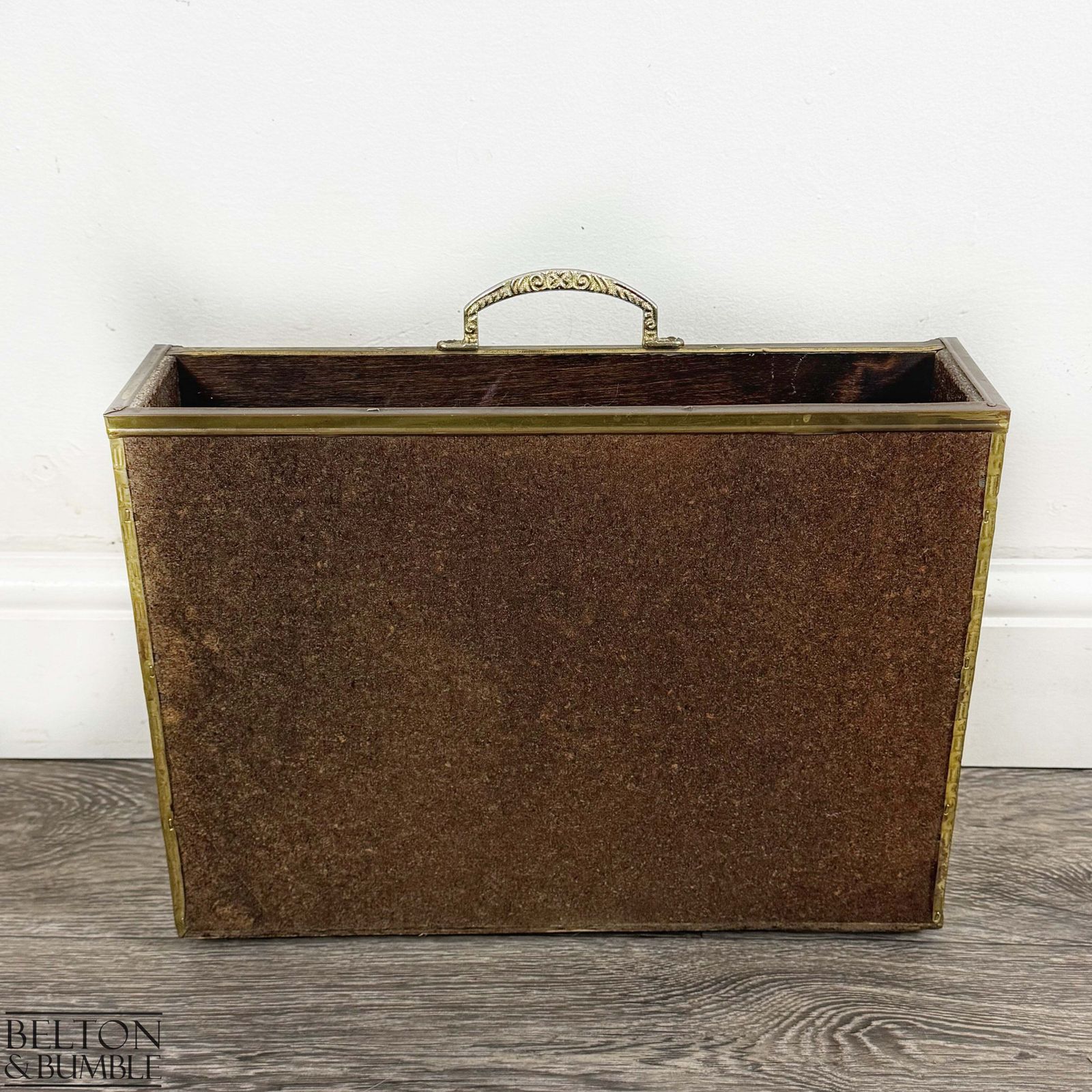 Vintage Brass Coaching Scene Magazine Rack By Lombard photo 75.0