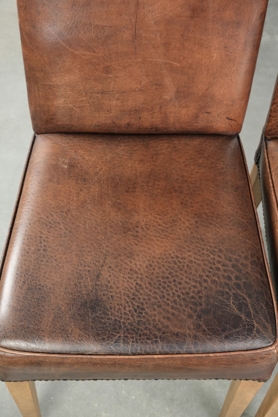 Characterful Vintage Set Of 4 Dining Chairs Made Of Sheepskin With A High Back photo vinterior