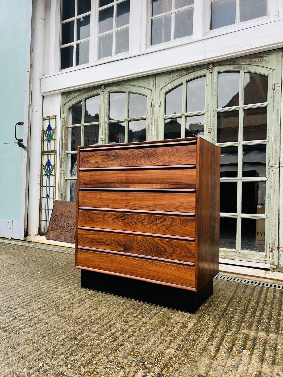 Westnova Chest Of Drawers photo furniture