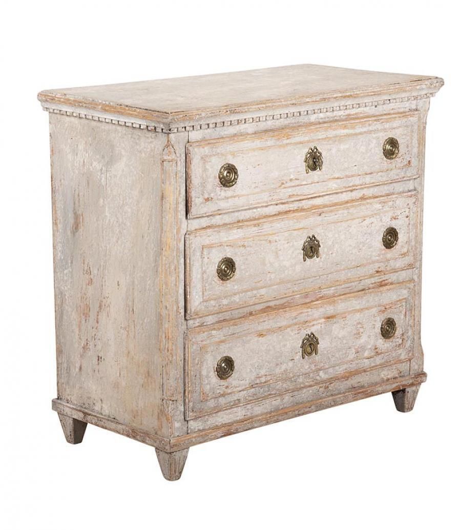 Early 19th Century Swedish Gustavian Carved Commode photo for sale