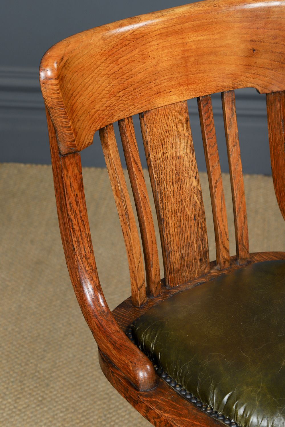 Antique English George V Oak & Green Leather Revolving Office Chair (Circa 1920) photo vinterior