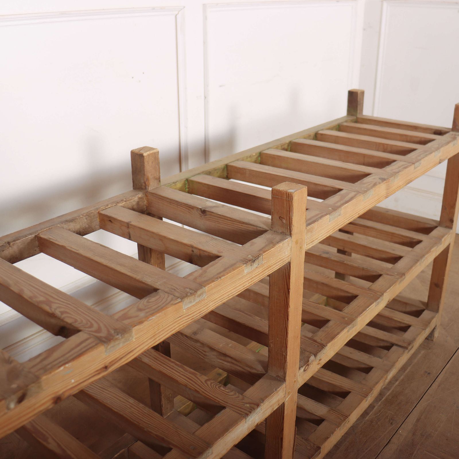 Scottish Pine Shoe Rack, 1800s photo vinterior