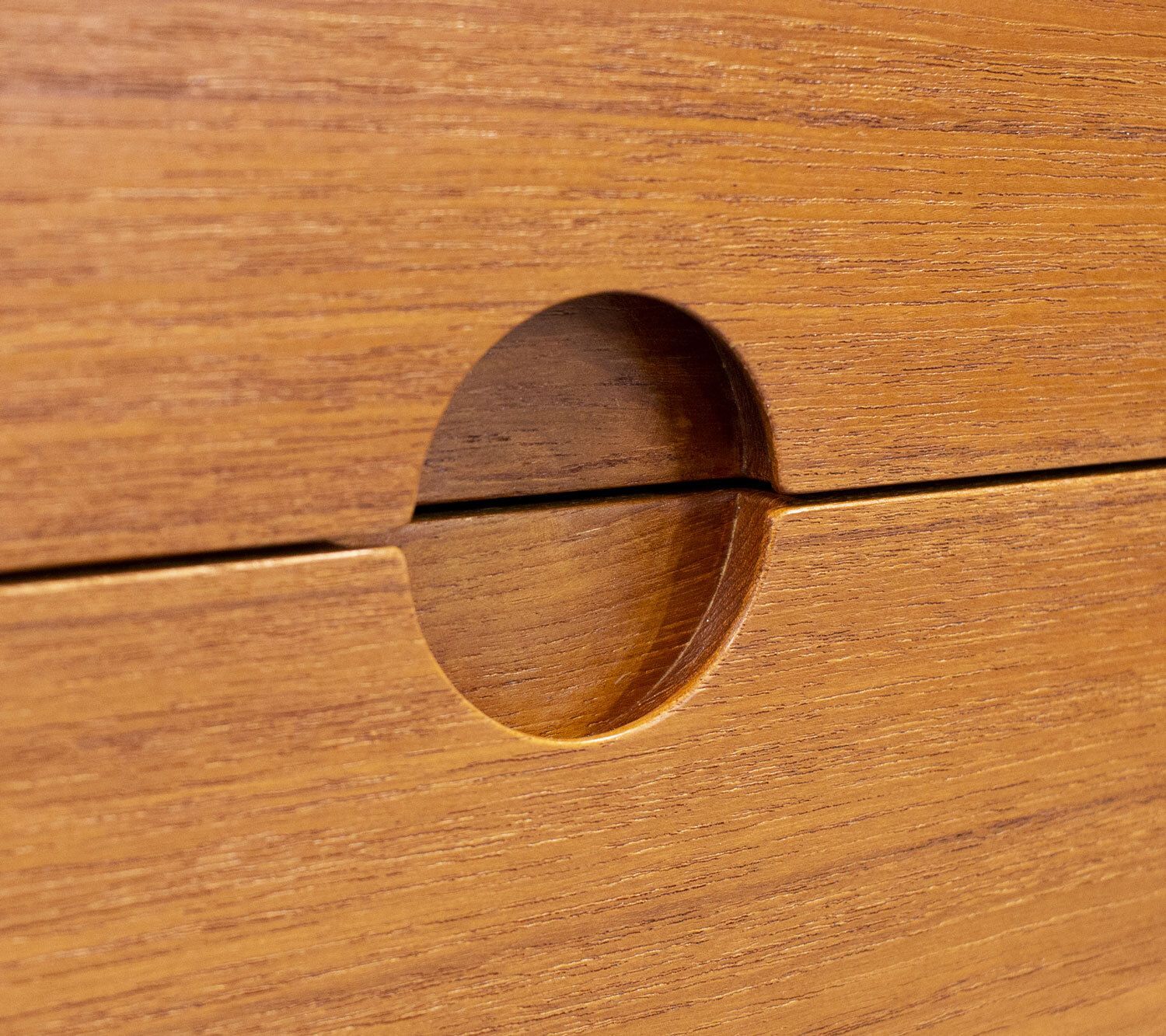 photo furniture Danish Model 386 Teak Chest Of Drawers By Kai Kristiansen For Aksel Kjersgaard, 1960s