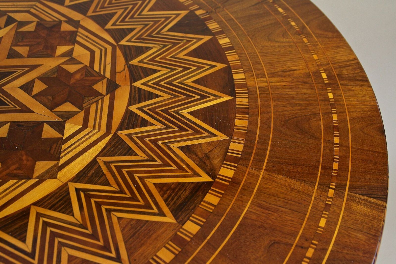 19th Century Biedermeier Round Coffee Table With Marquetry Works, At Ca. 1860 photo 3770.0