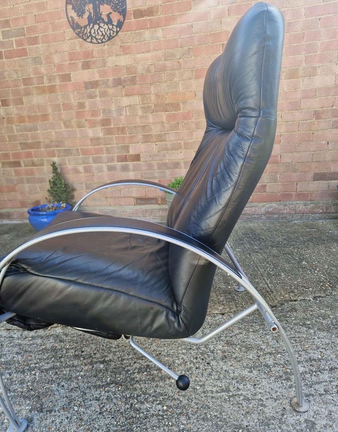 Stunning Percival Lafer "Billie" Recliner Armchairs X2 photo 2000.0