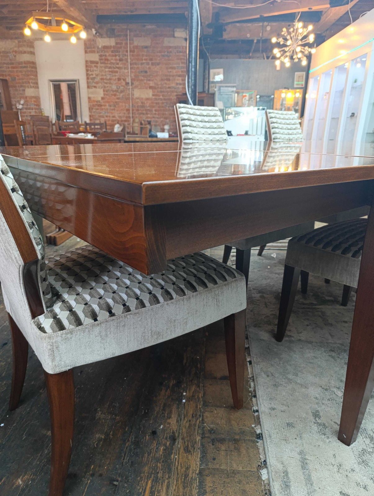 Italian Selva Extending Dining Table With Six Upholstered Chairs photo 1995.0