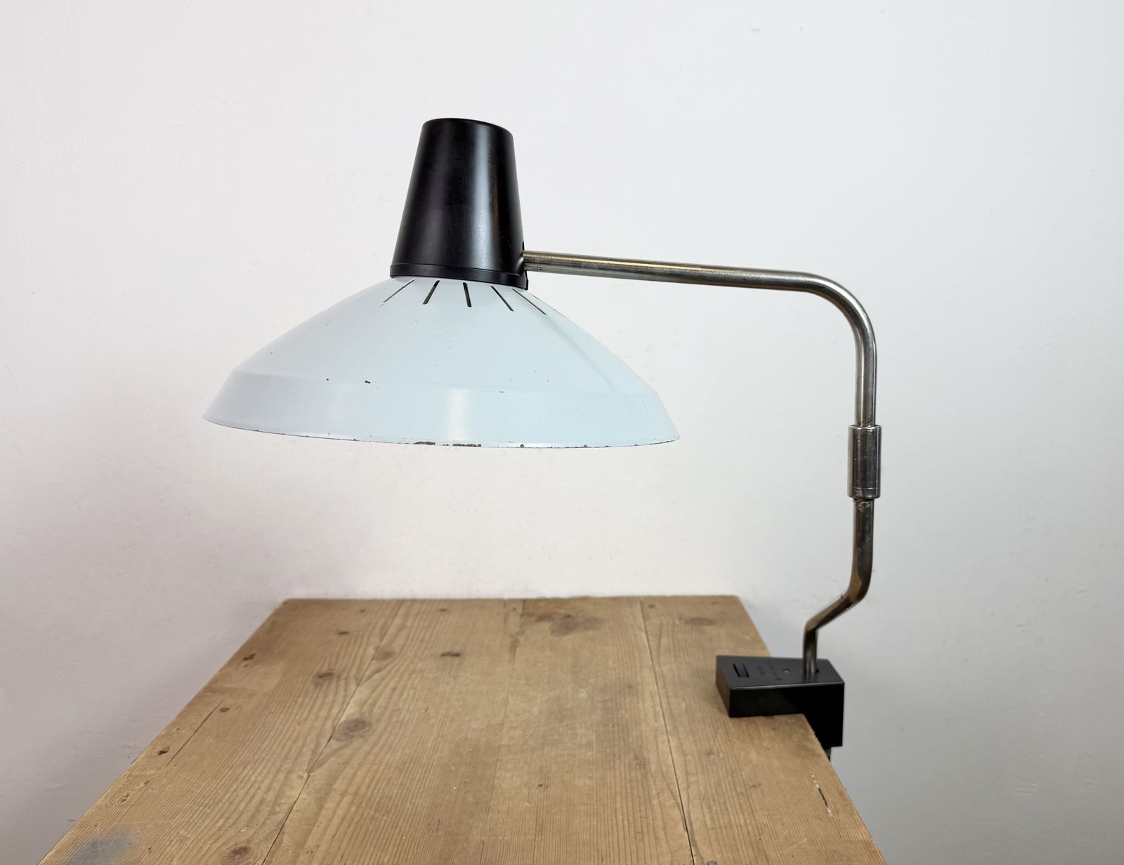 Grey Industrial Factory Office Desk Lamp From Elektrosvit, 1970s photo Lighting
