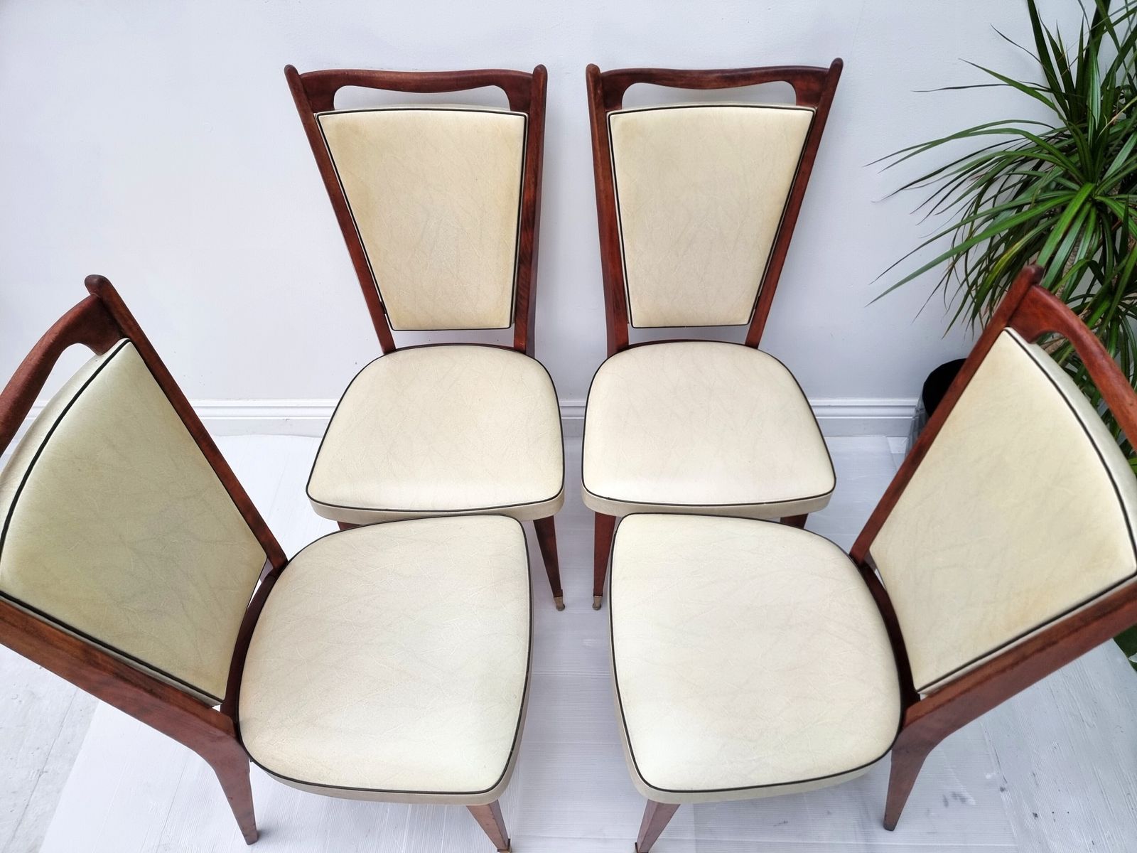 photo furniture Dining Table And Chairs Set French Art Deco Extending Draw Leaf
