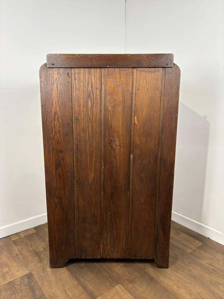 photo vintage Vintage Oak Gentlemans Wardrobe