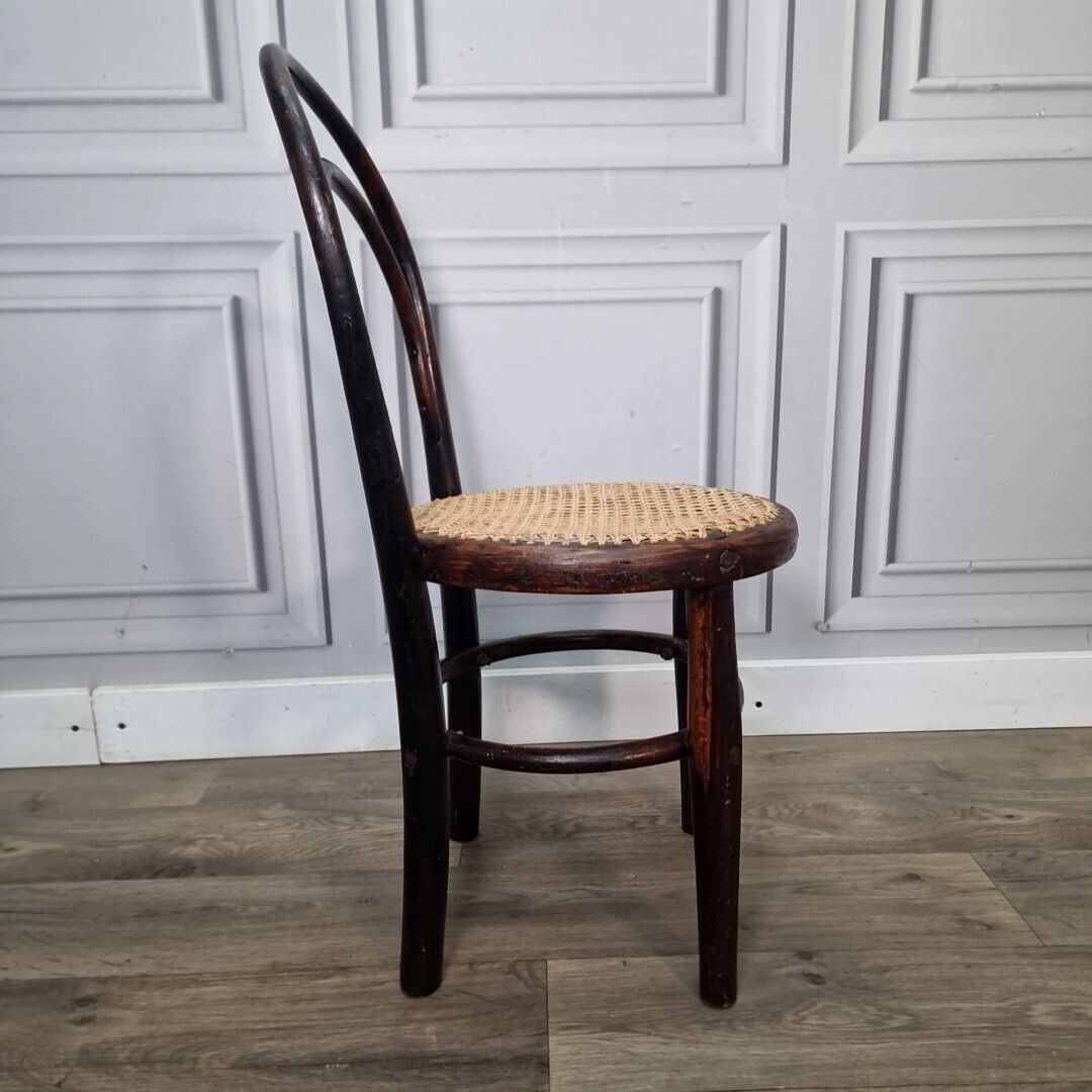 photo vintage Child's Bistro Chair   Single Small Vintage Thonet Bentwood Wood Mid Century
