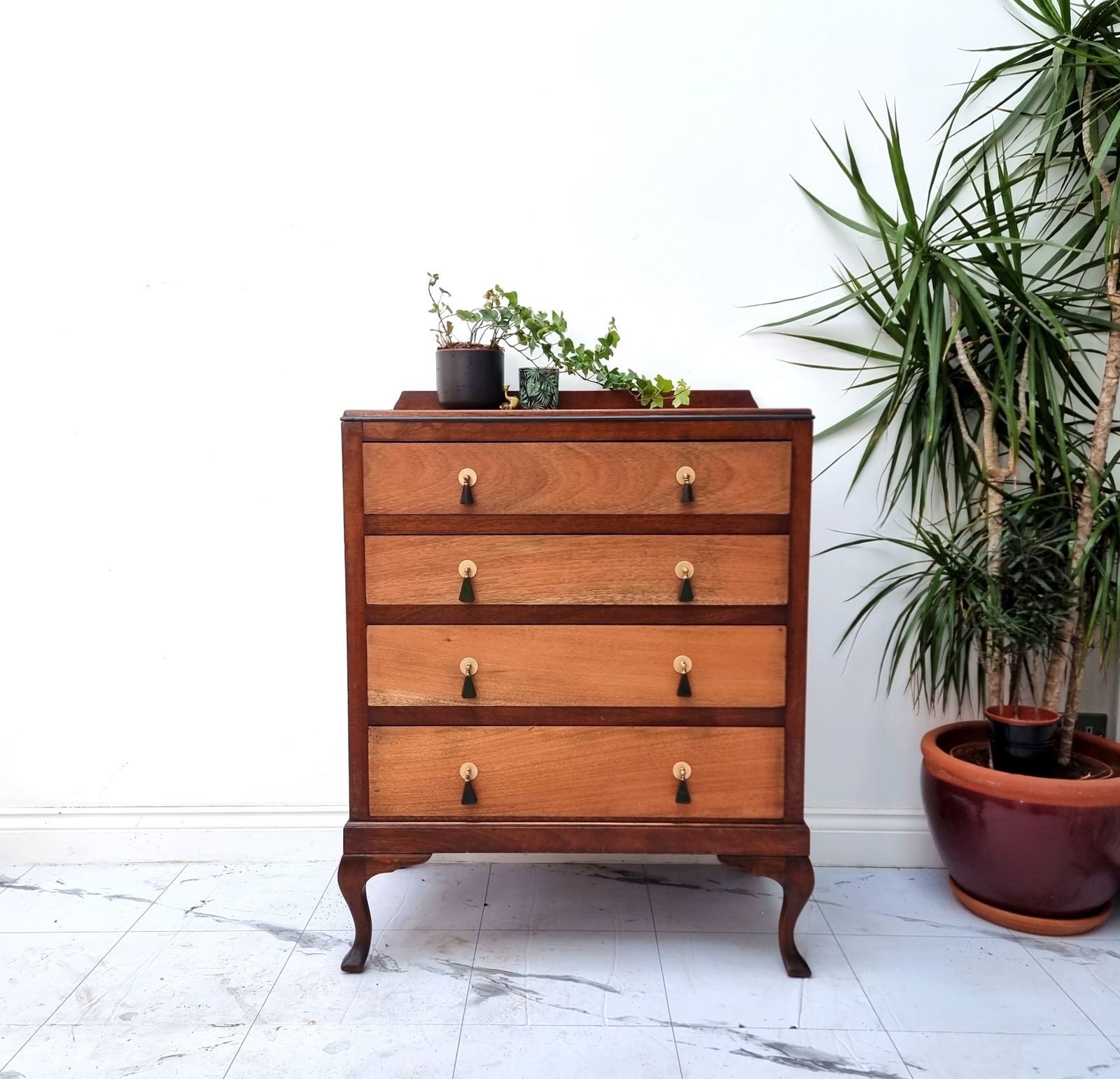Chest Of Drawers With Art Deco Bakelite Handles 1940s