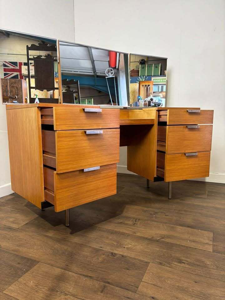 449.0 Mid Century Teak Stag Curved Triple Dressing Table photo