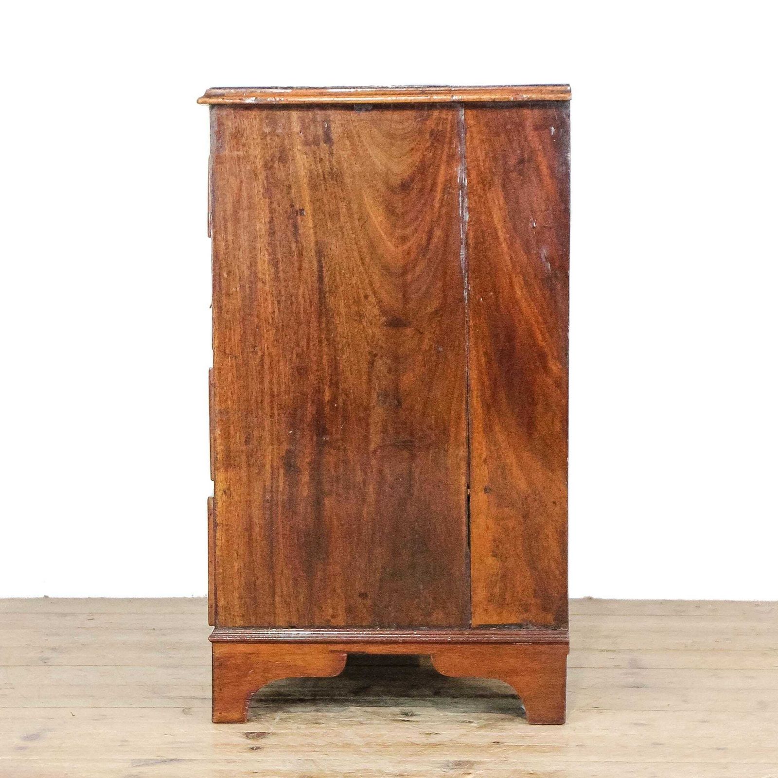 Antique Georgian Mahogany Bachelors Chest Of Drawers | Antique Storage | Bedroom Drawers | Antique Chest Of Drawer photo 970.0