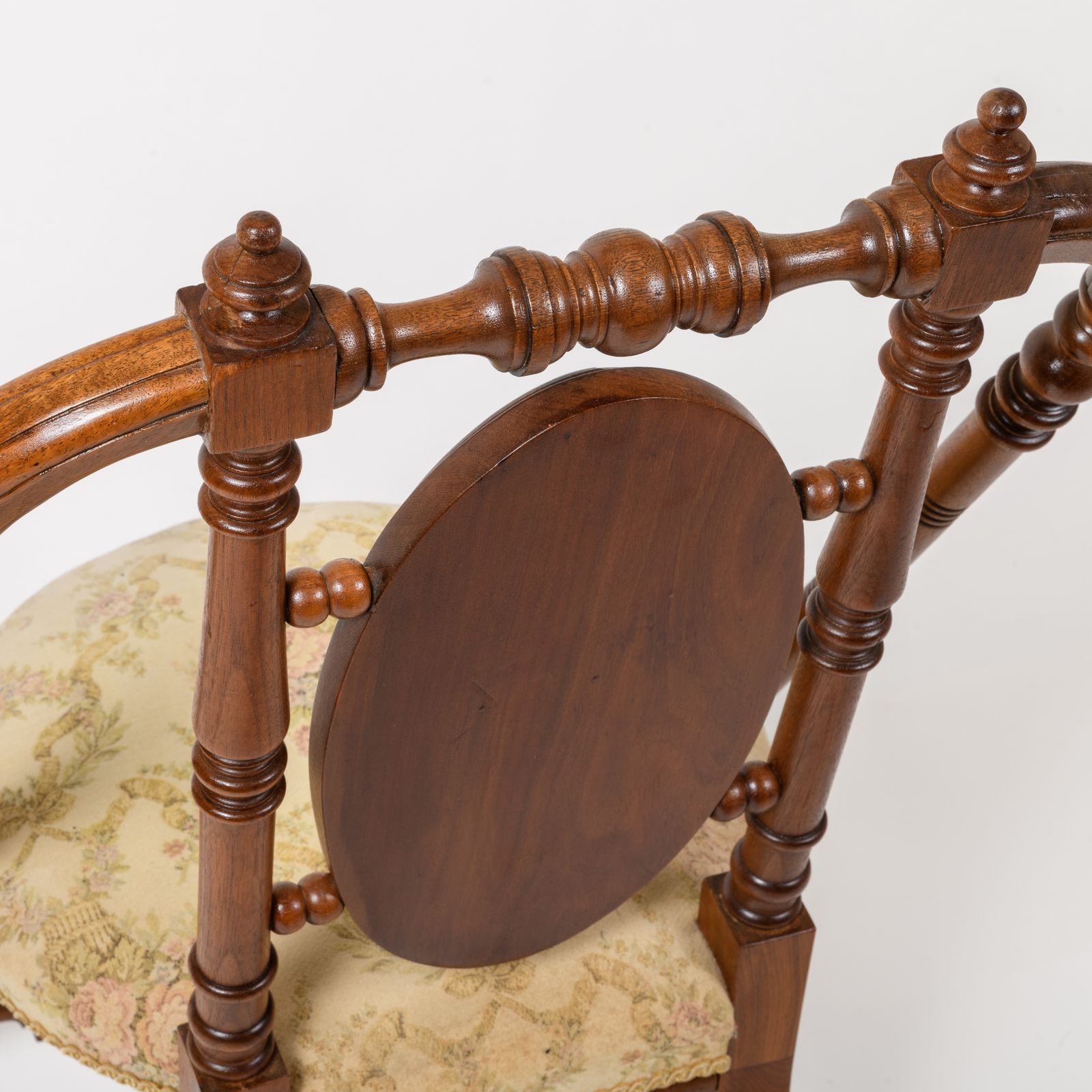 Attributed To George Jakob Hunzinger (1835–1898) American Walnut Aesthetic Movement Side Chair, Late 19th Century photo Furniture