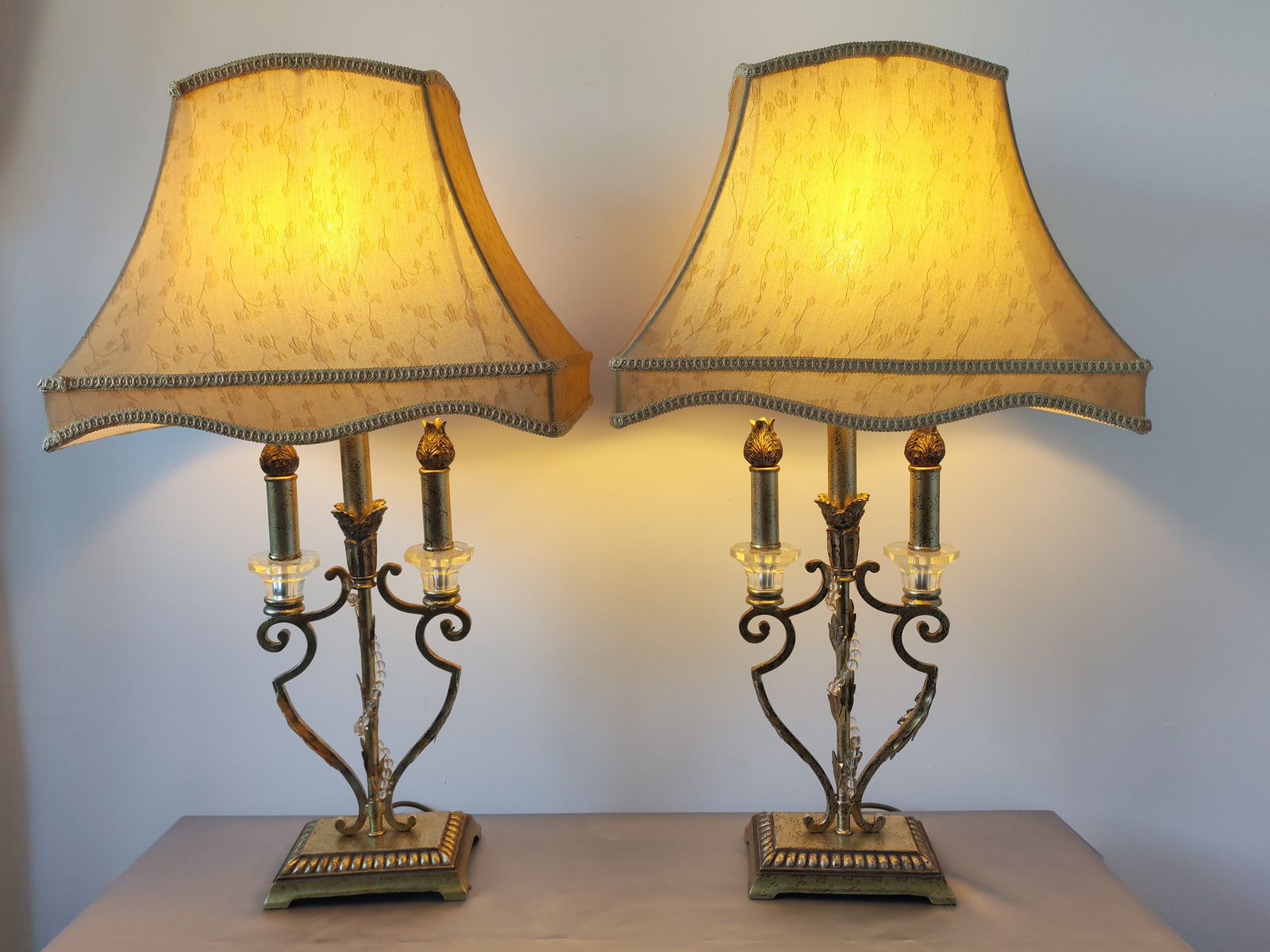 Pair Of Large 1990s Hollywood Regency Gilt Metal Table Lamps With Floral Silk Shades