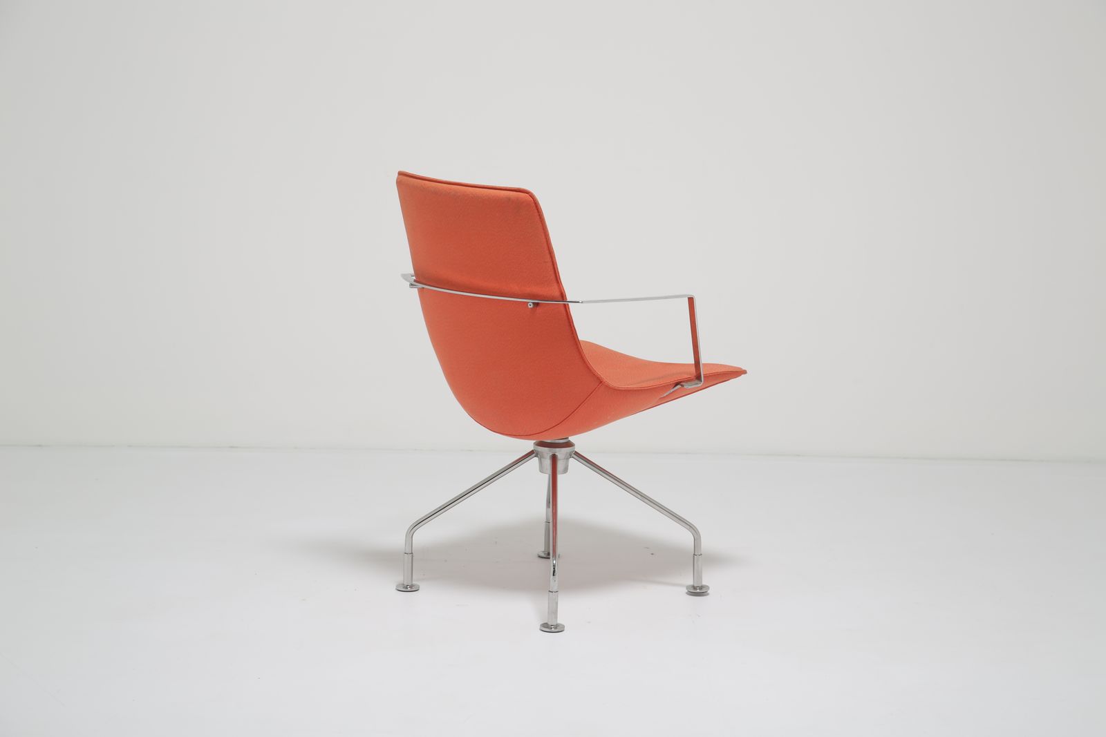 750.0 Orange Fabric And Chrome Swivel Office Chair ‘Comet’ By Gunilla Allard For Lammhult, 1990s photo