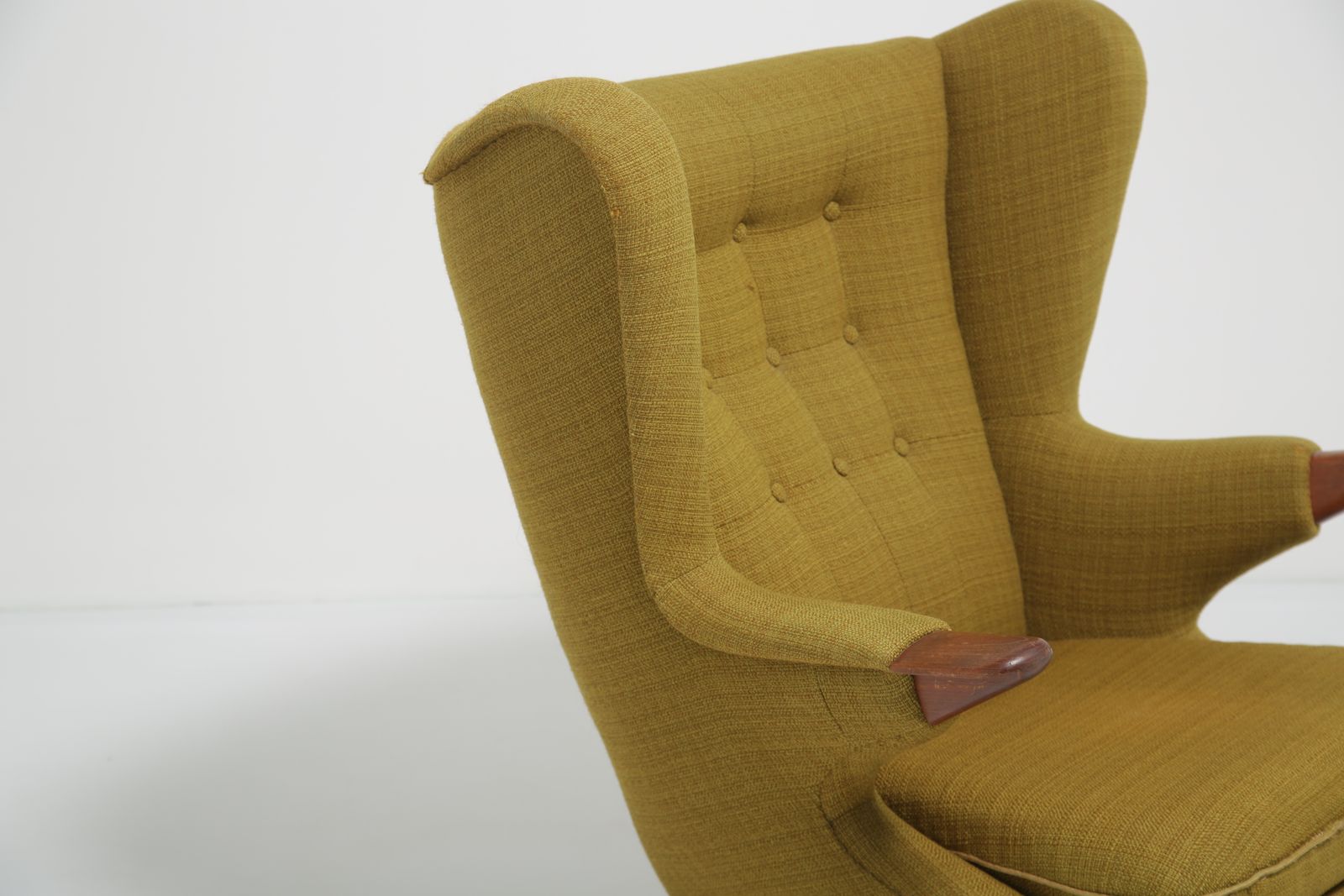 Mid Century Papa Bear Lounge Armchair ‘Model 91’ By Svend Skipper, 1950s photo vintage
