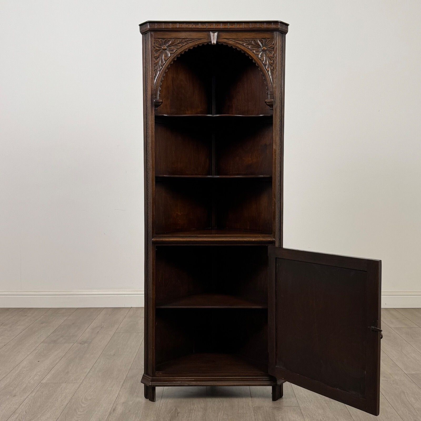 Antique 20th Century Carved Oak Corner Cabinet ( Af 5395 ) photo furniture