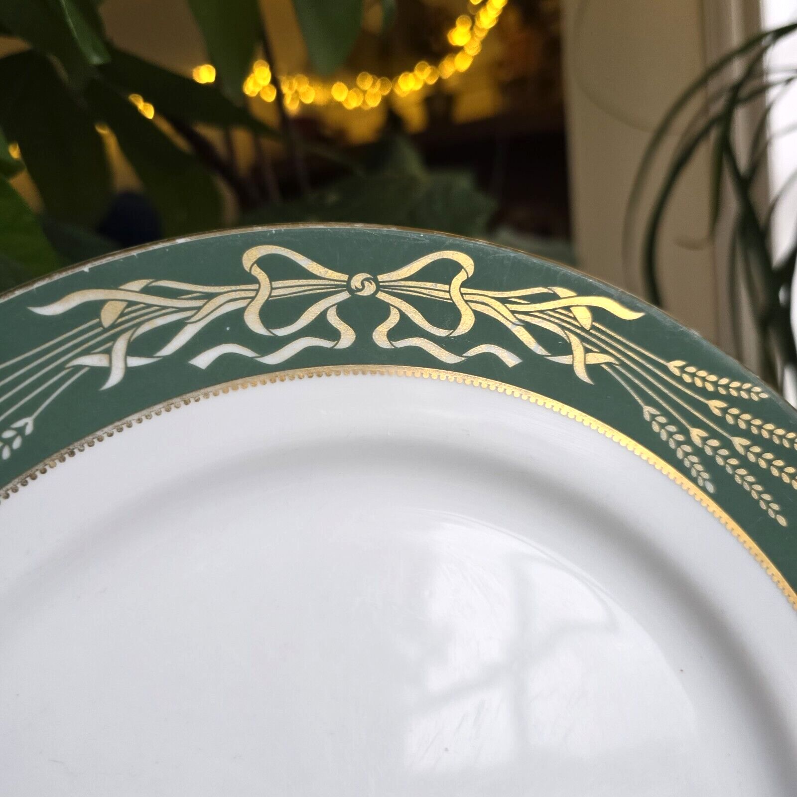 Vintage Tiffany & Co Dinner Plates X 5 Exclusive Design Green Golden Christmas photo furniture