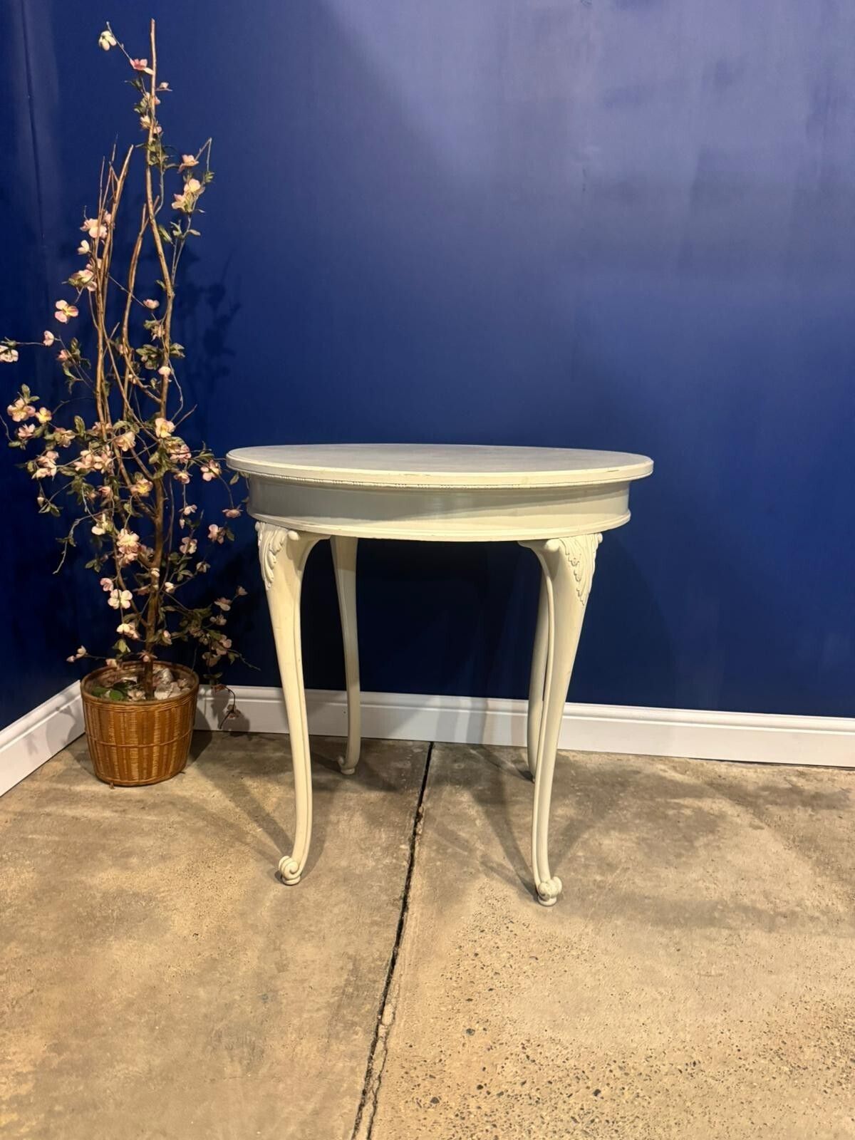 Vintage Baroque Diningtable And Chairs Ornate Purple French Shabby Chic. photo for sale