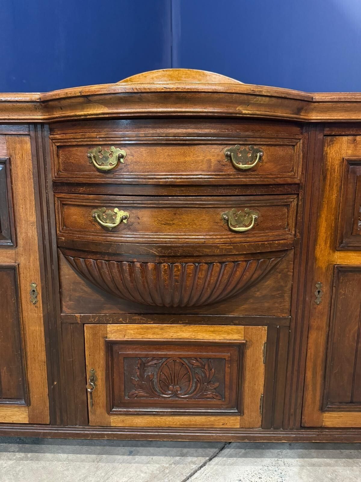 Antique Victorian Mahogany Sideboard Carved Buffet Bowfront Vintage Stunning. photo vintage