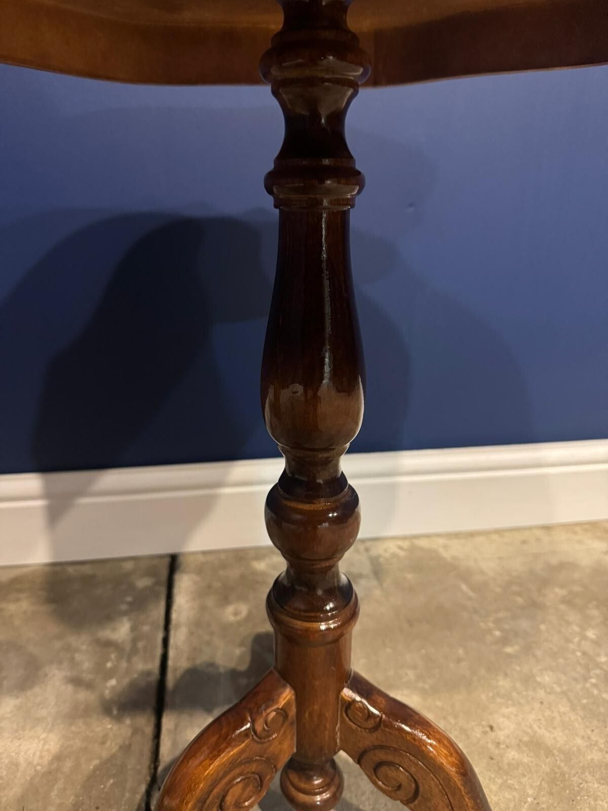 photo for sale Vintage Italian Marquetry Side Table Inlaid Floral Wood Tripod Pedestal Table.