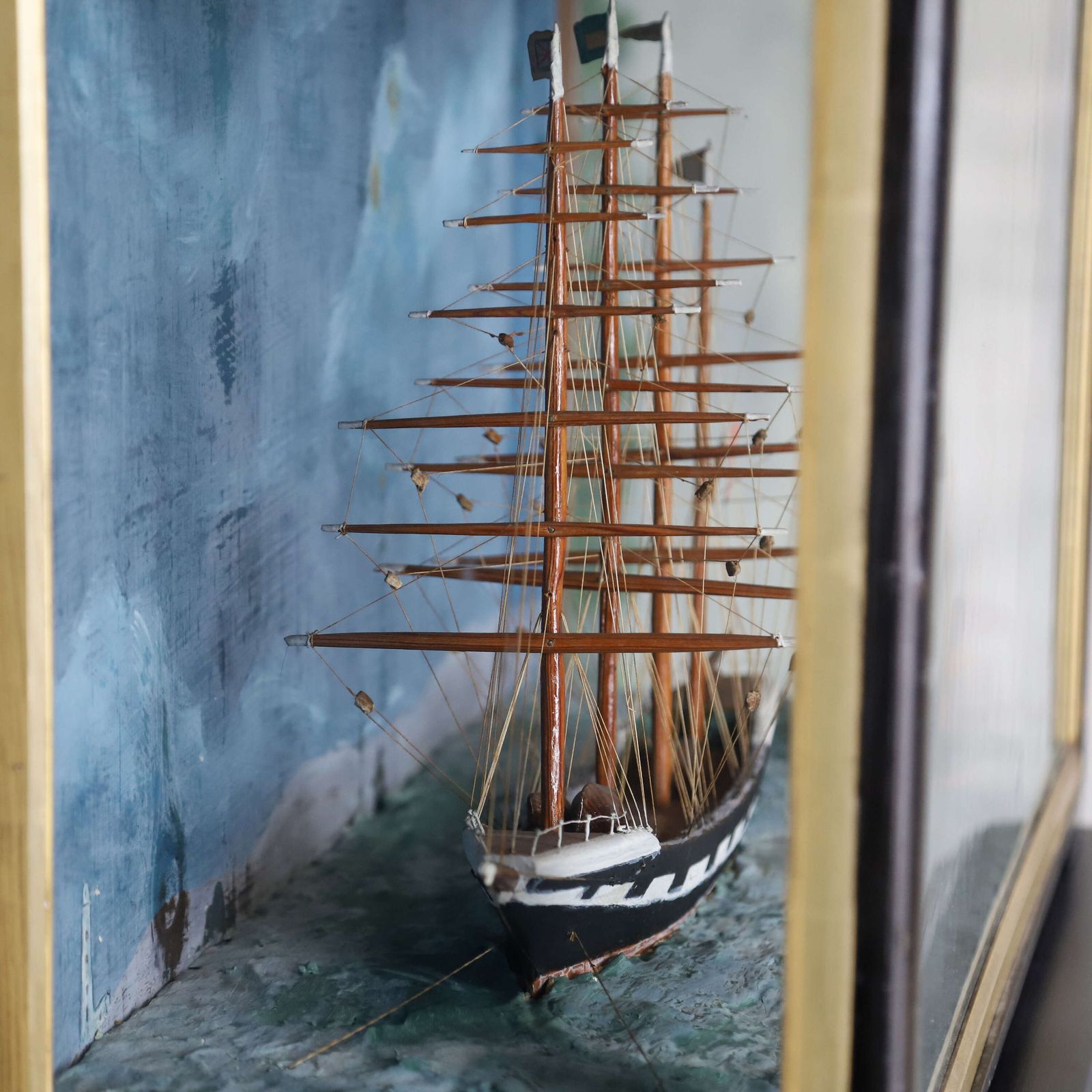 Four‑Masted Sailing Ship Diorama With Steam Barge   Turneresque Seascape photo vinterior