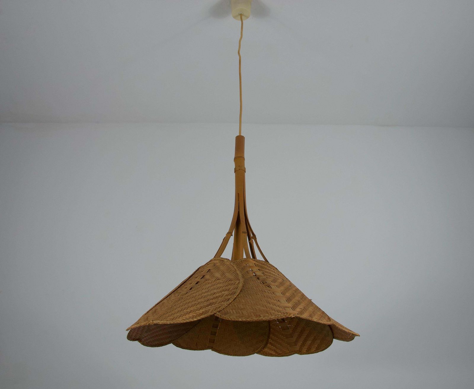 Mid Century Modern Uchiwa Pendant Lamp In The Style Of Ingo Maurer, 1970s photo Lighting
