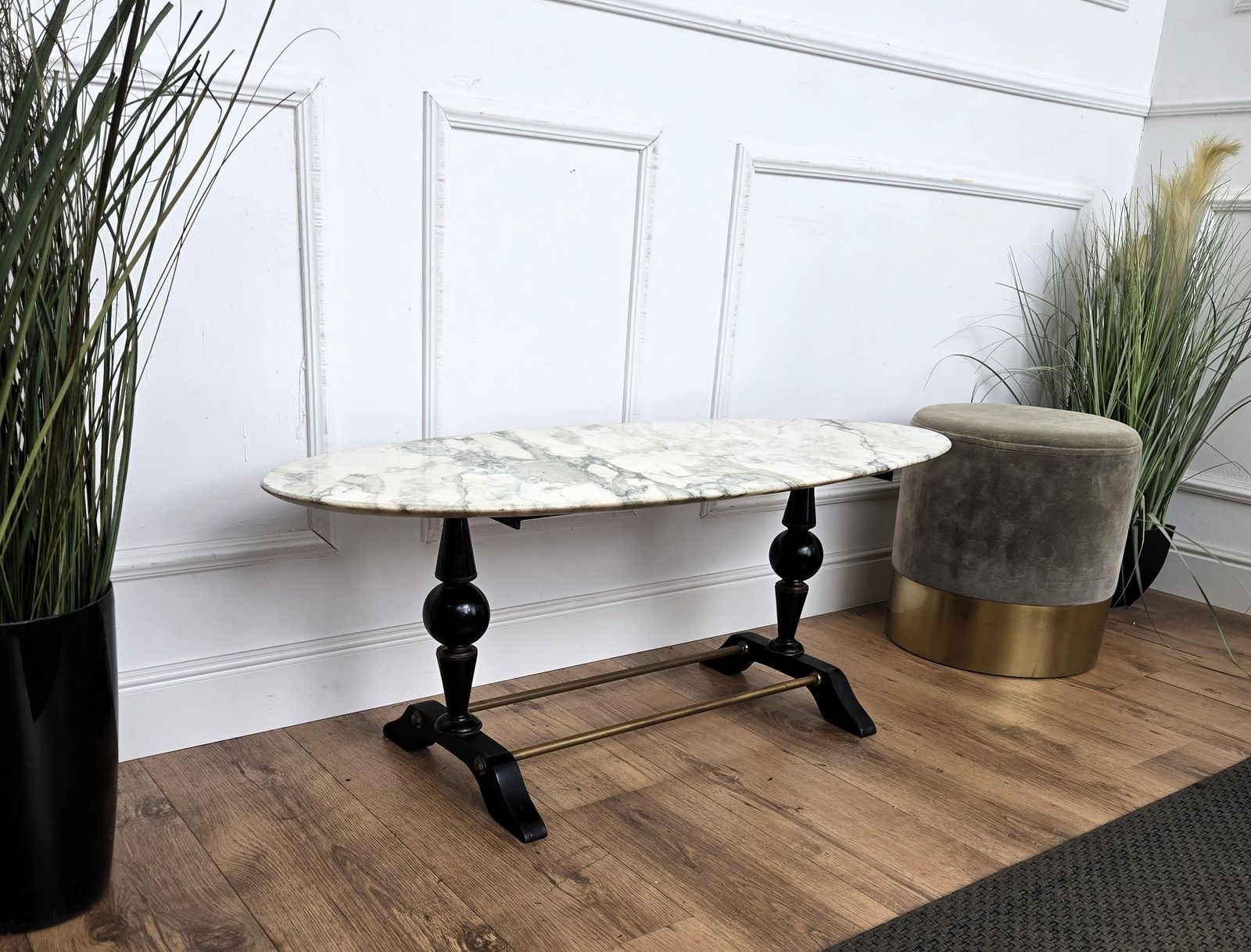 Mid Century Italian Carved Walnut Side Coffee Table With Oval White Marble Top photo 1332.0