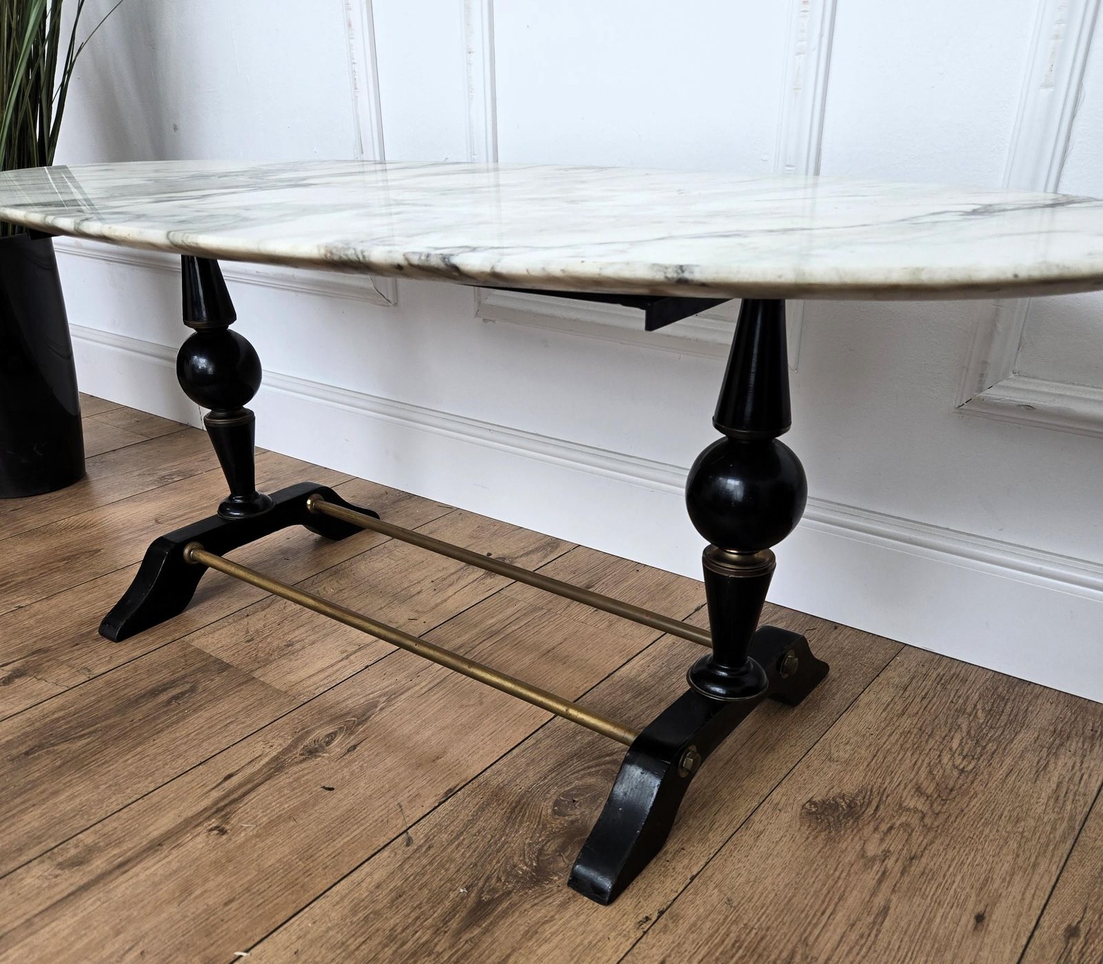 Mid Century Italian Carved Walnut Side Coffee Table With Oval White Marble Top photo buy