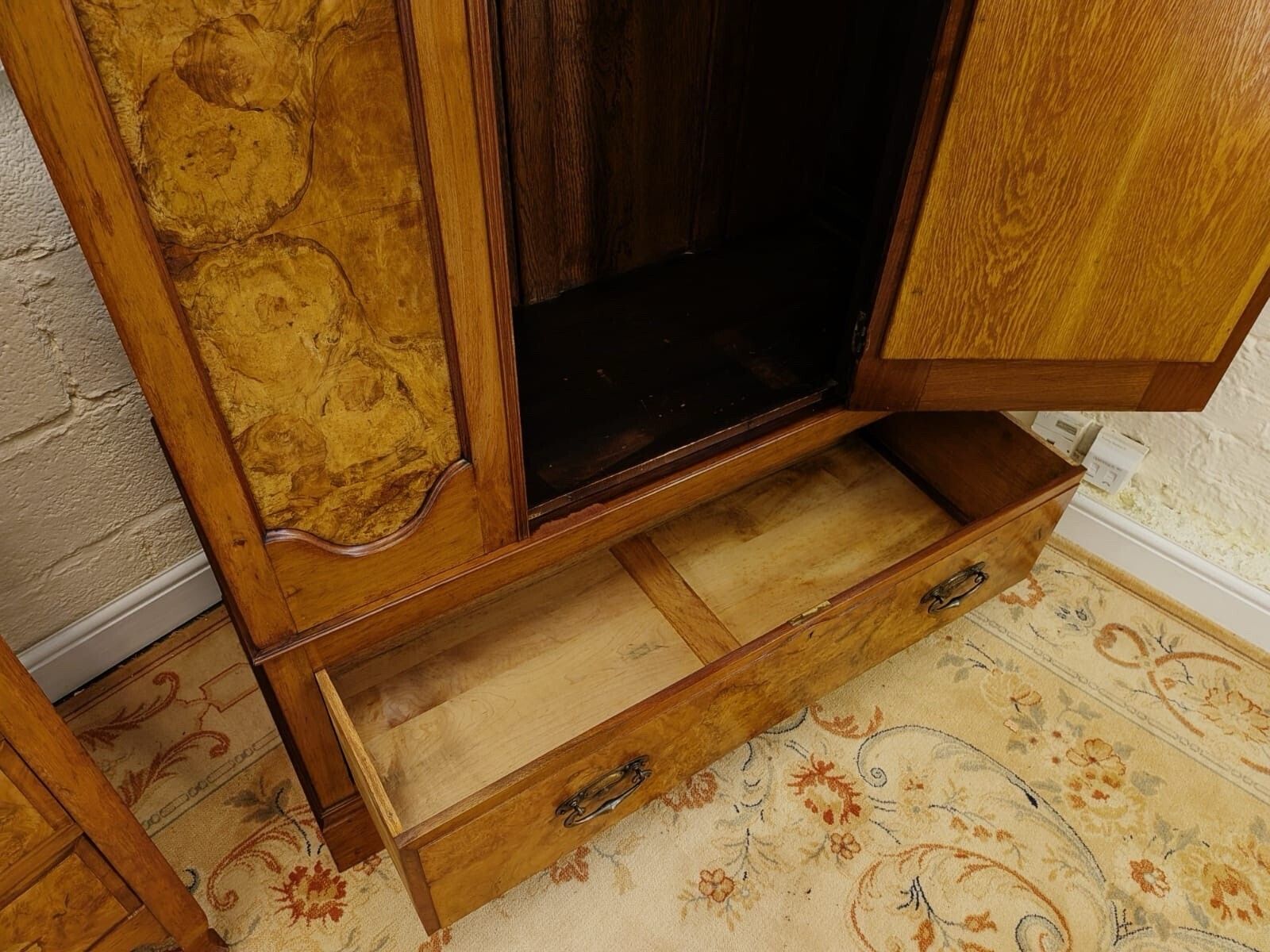 Elegant Edwardian Walnut & Burr Walnut Carved Wardrobe And Chest photo vintage