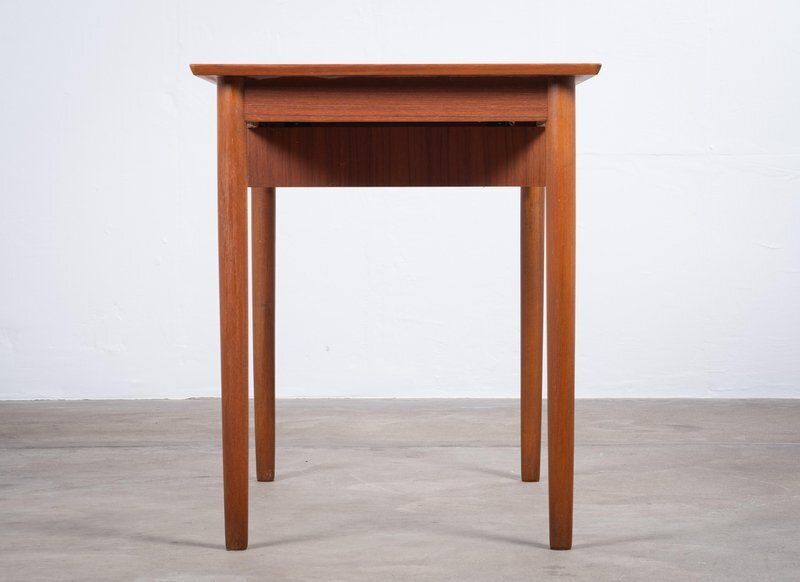 Mid Century Deens Teakhouten Bureau, Jaren 1960 photo vinterior