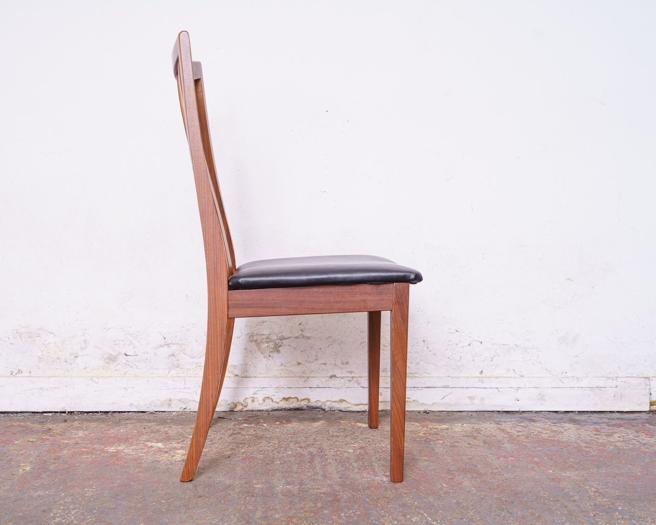 photo furniture 6 Newly Upholstered G Plan Mid Century Teak Dining Chairs
