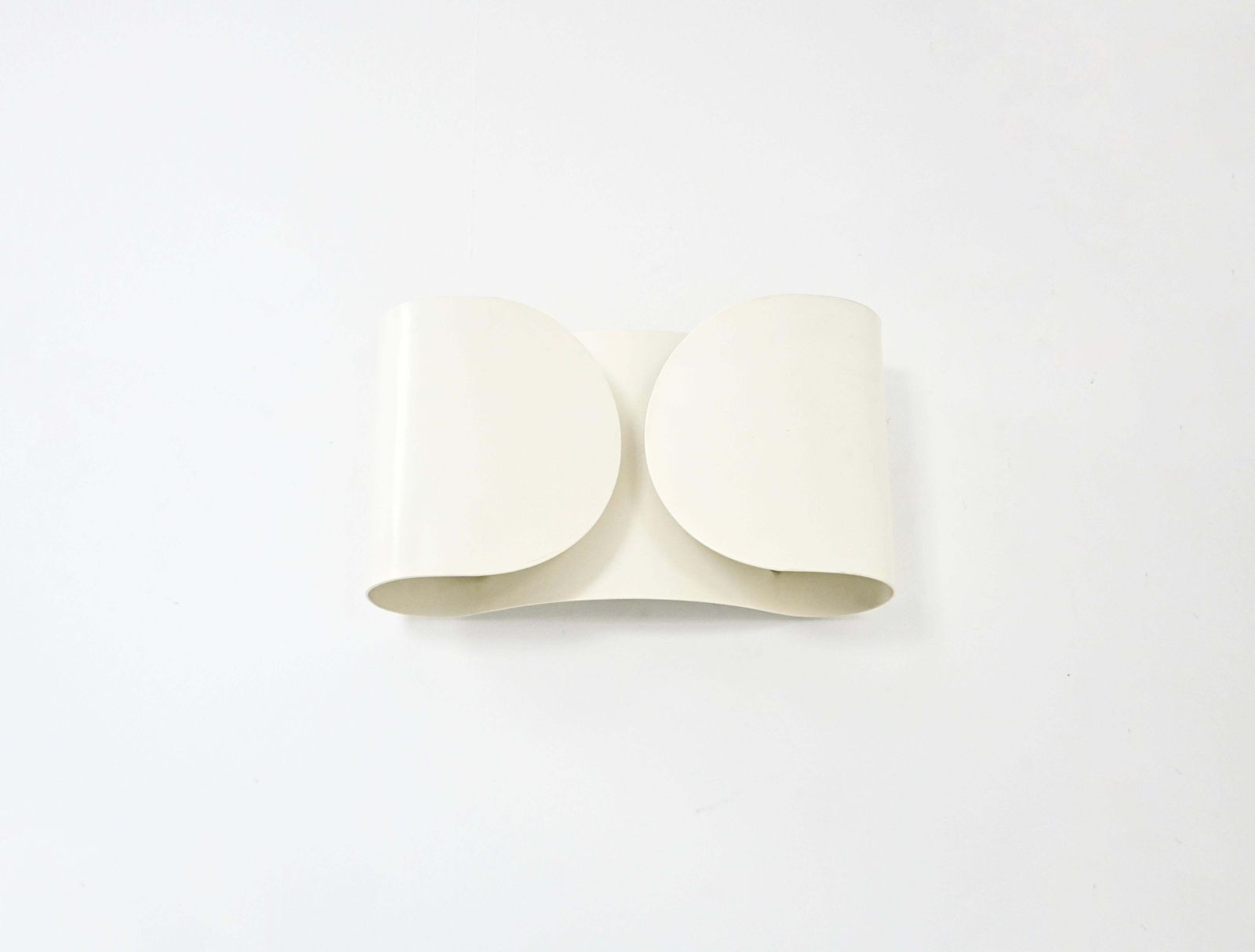 White Foglio Sconce By Tobia & Afra Scarpa For Flos, 1960s photo vintage