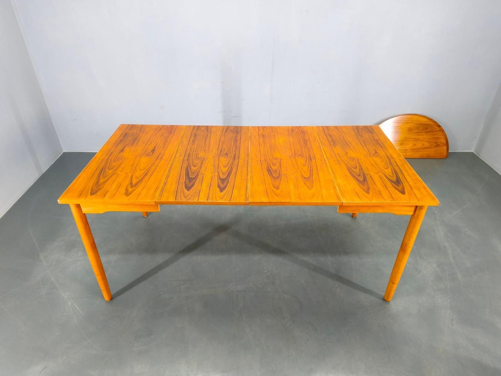 Deense mid-century teakhouten uitschuifbare eettafel, jaren 1960 photo vinterior
