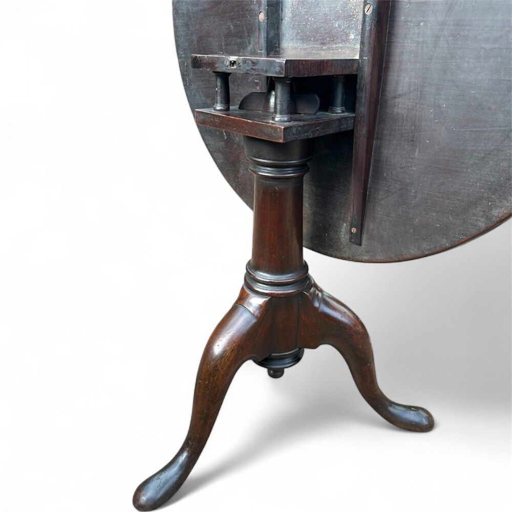 Early Georgian Mahogany Birdcage Action Occasional Table photo 1400.0