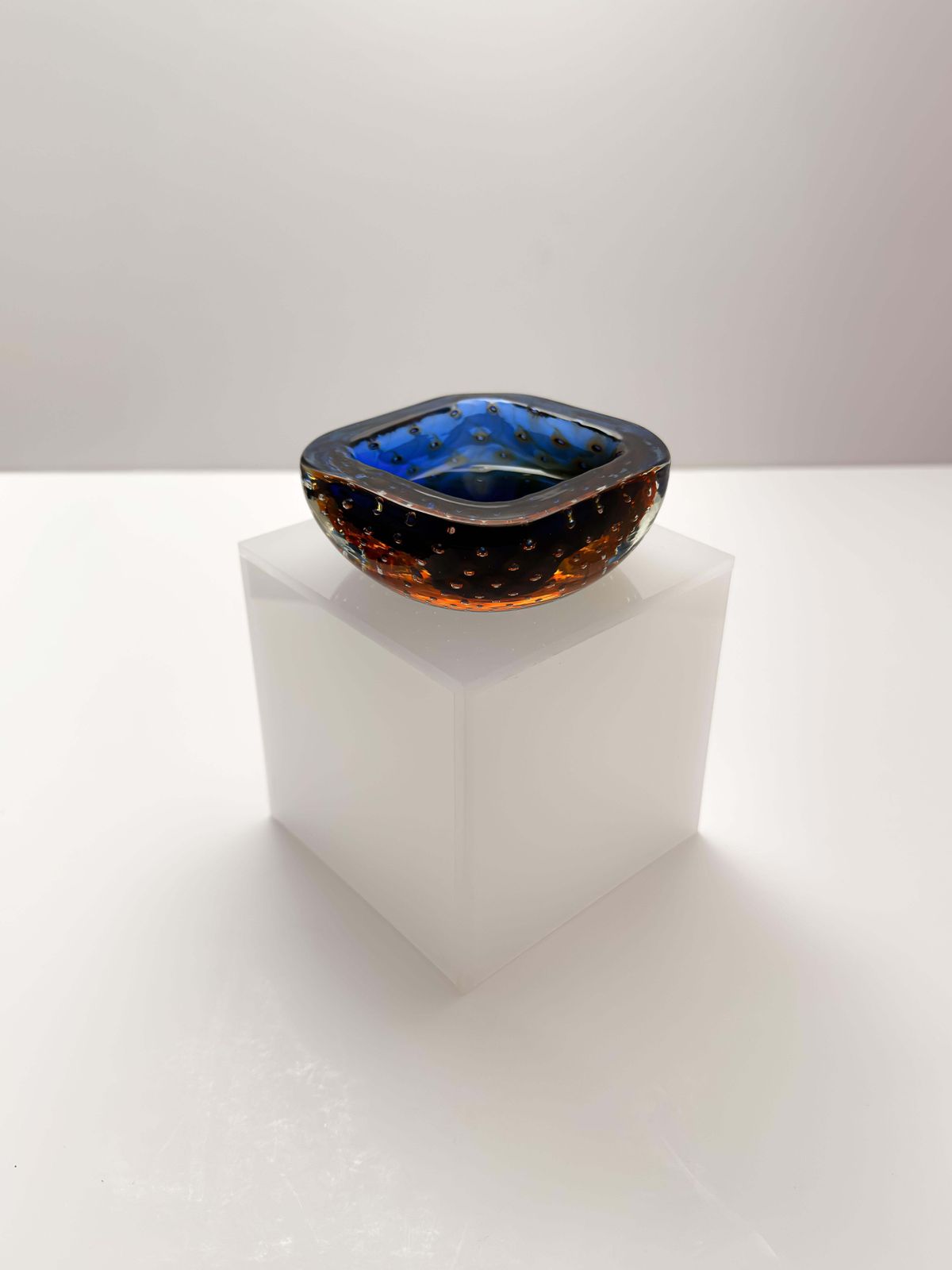 photo furniture Murano Sommerso Glass Bowl Attributed To Fratelli Toso, 1960s