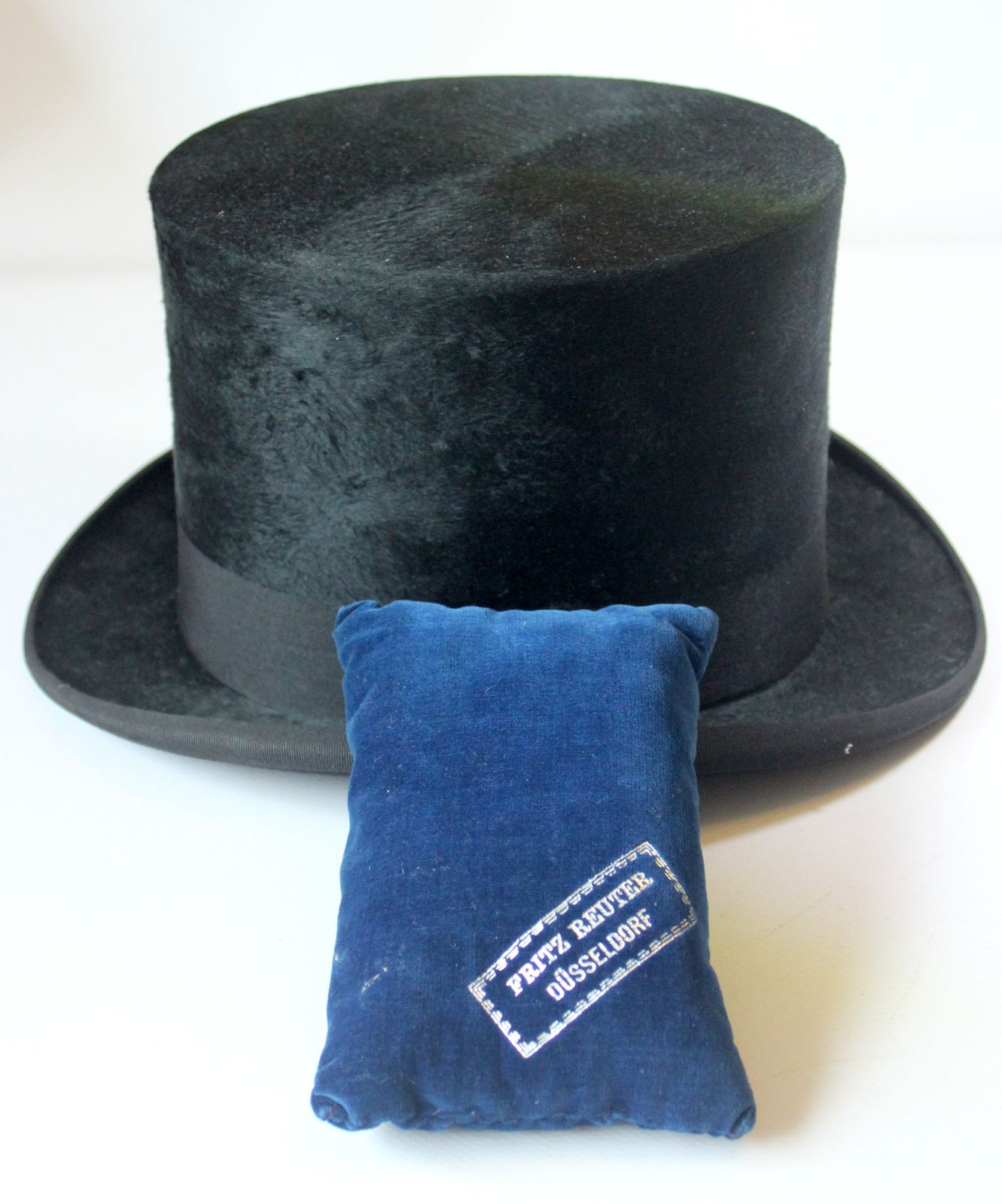 1910s Antique Black Top Hat By Fritz Reuter/Düsseldorf/Germany   Supplier To The Royal House In Germany photo furniture
